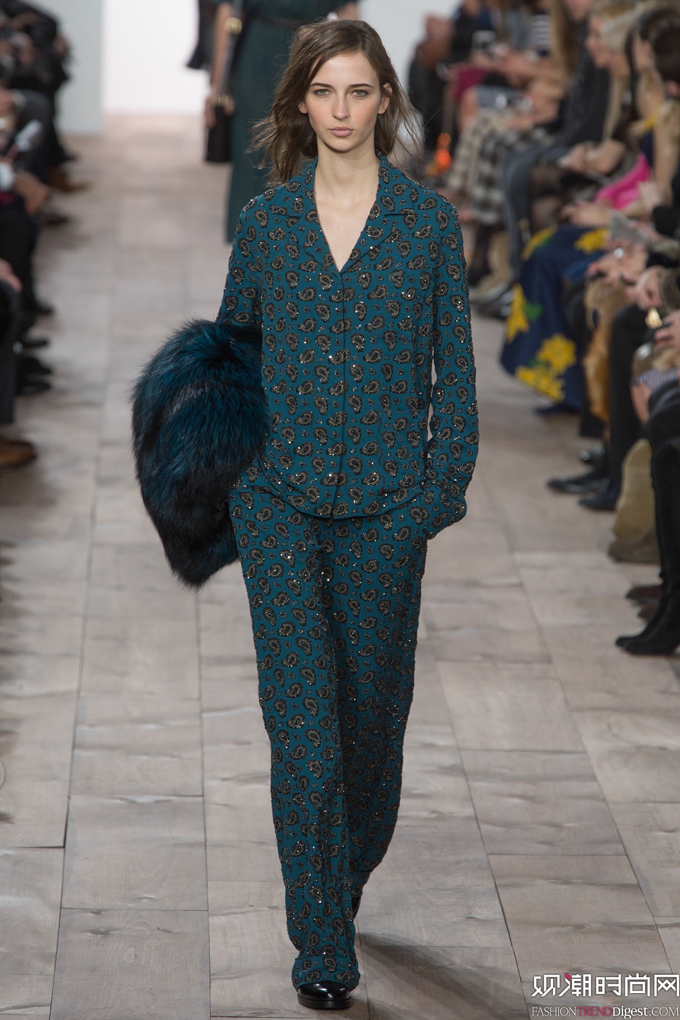 Michael Kors 2015�ﶬŮװϵ�и���ͼƬ