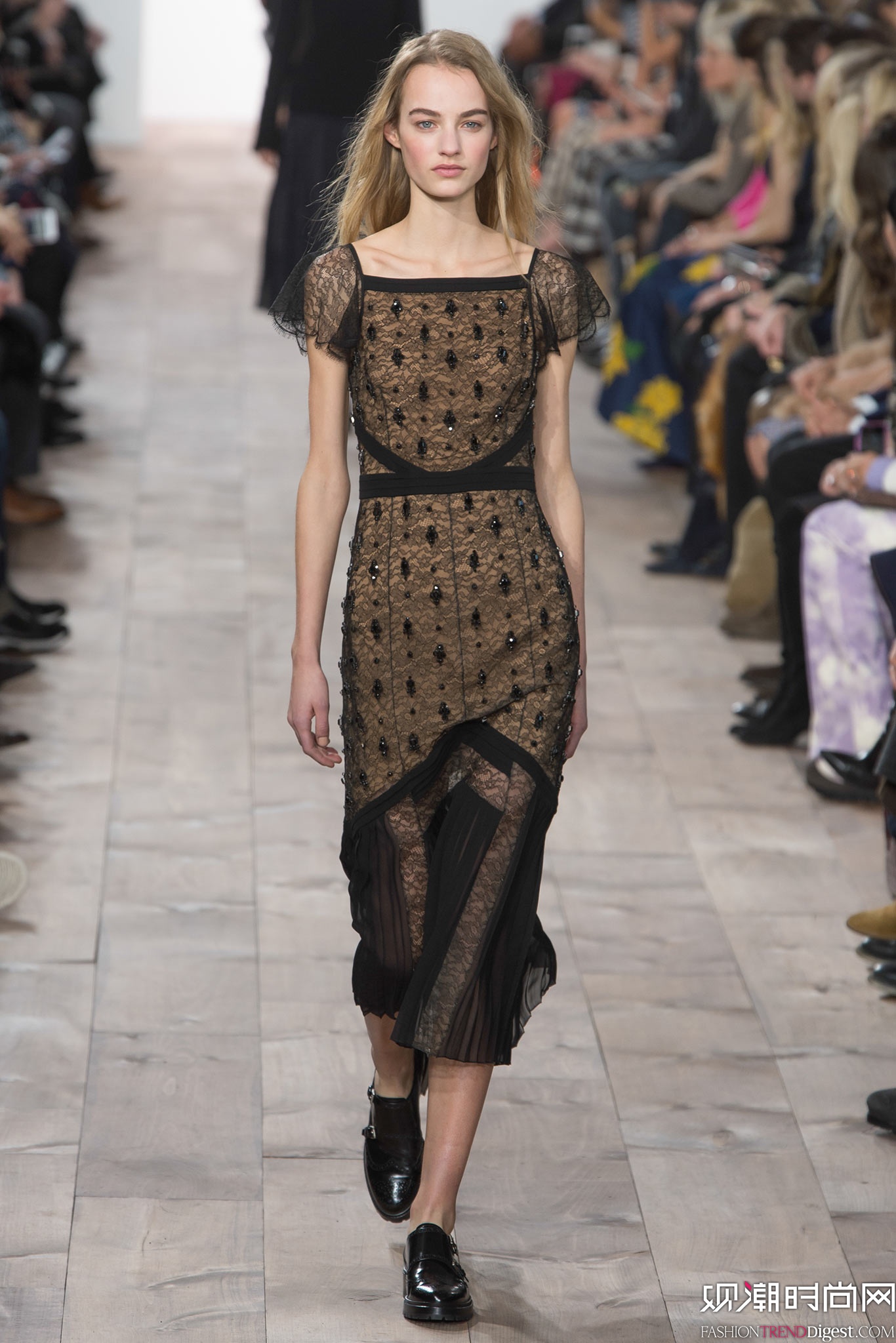Michael Kors 2015�ﶬŮװϵ�и���ͼƬ