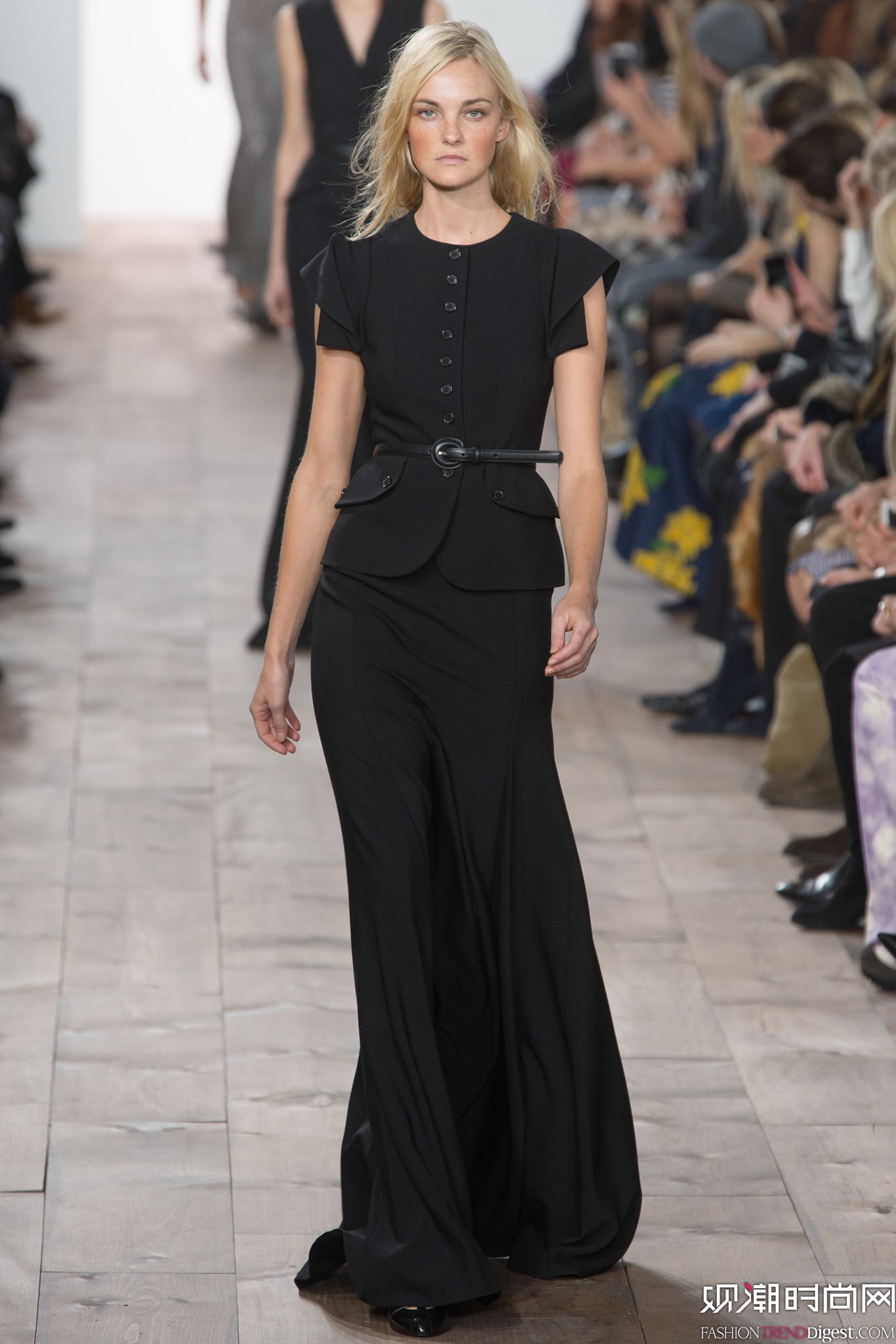 Michael Kors 2015�ﶬŮװϵ�и���ͼƬ