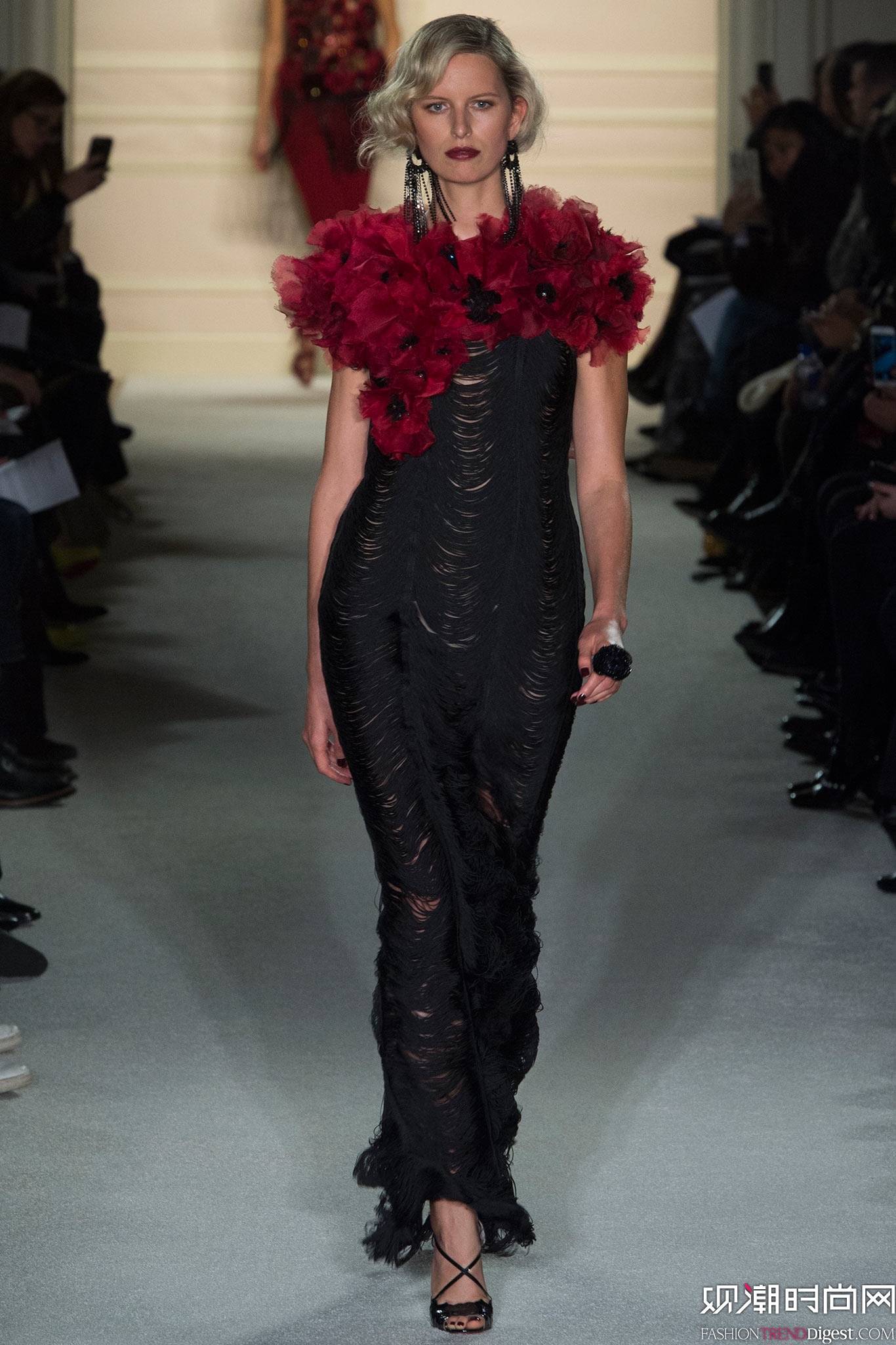 Marchesa 2015ﶬŮװϵиͼƬ