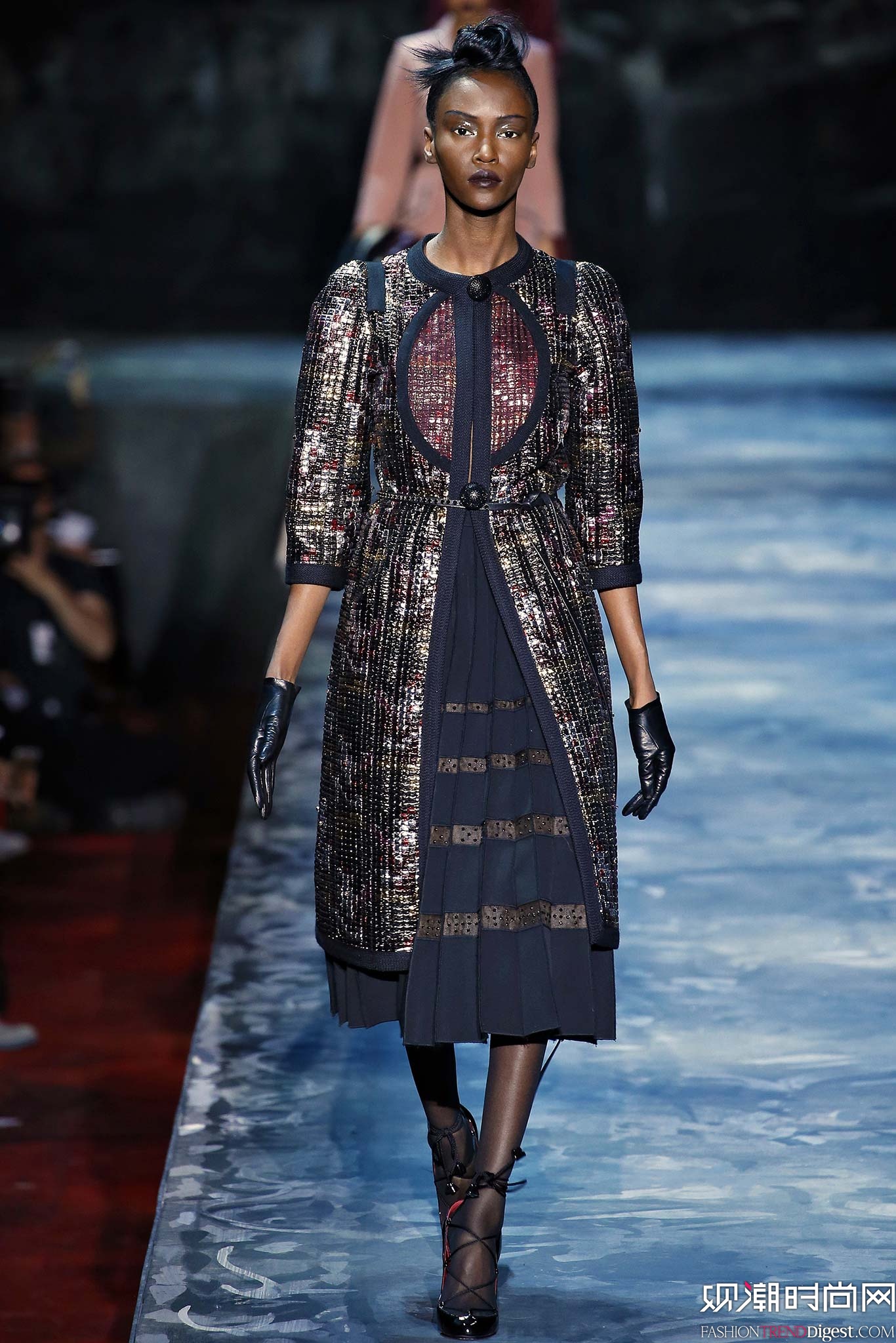 Marc Jacobs 2015ﶬŮװϵиͼƬ