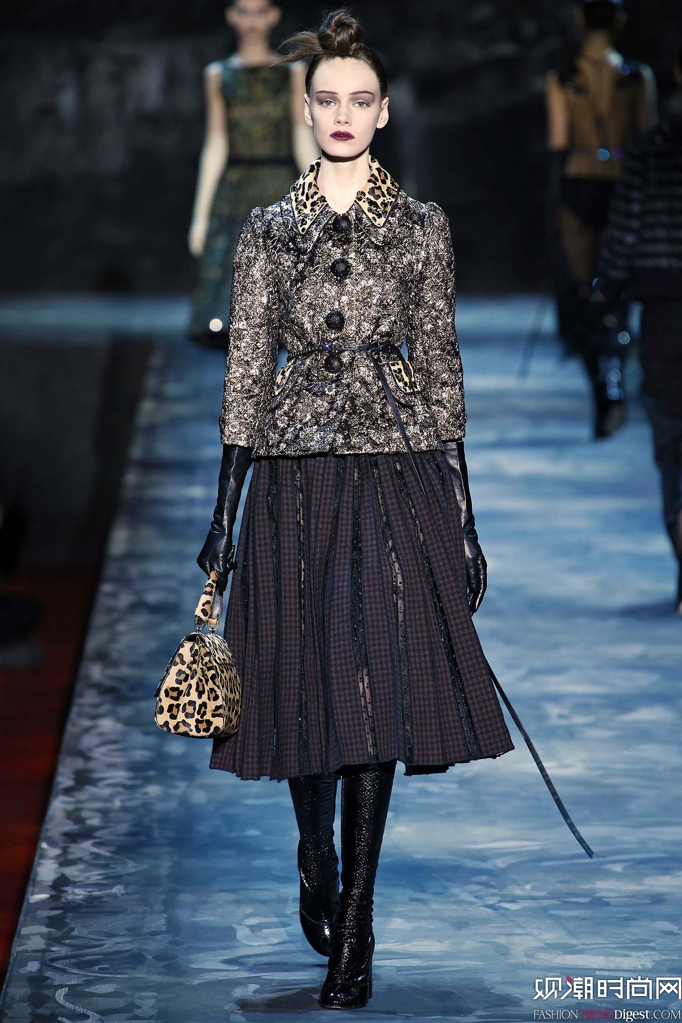 Marc Jacobs 2015ﶬŮװϵиͼƬ