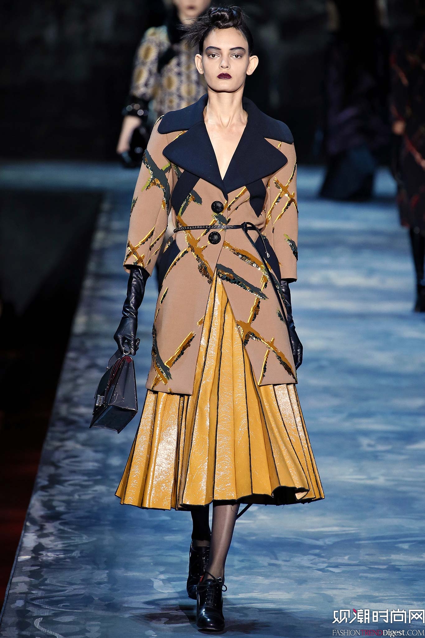 Marc Jacobs 2015ﶬŮװϵиͼƬ