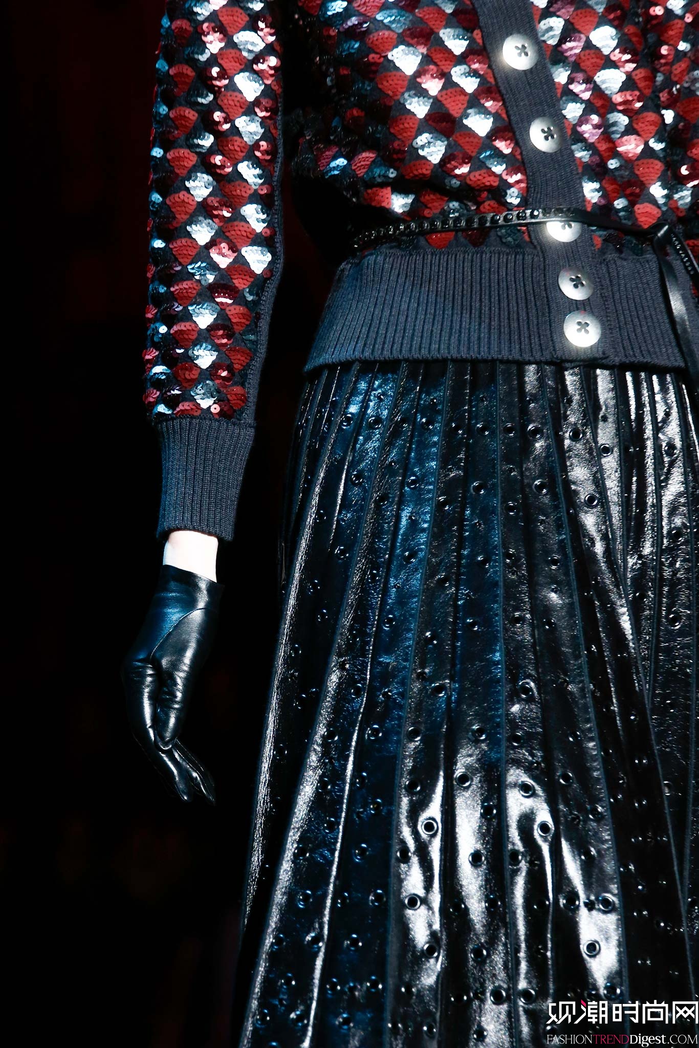 Marc Jacobs 2015ﶬŮװϵиͼƬ