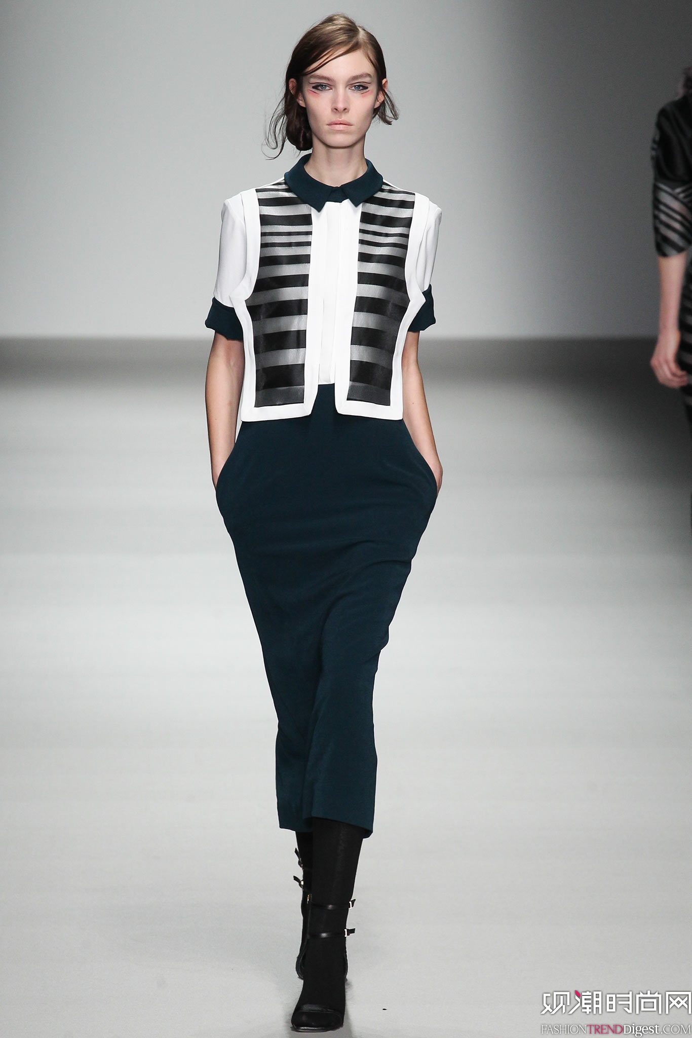 Jean-Pierre Braganza 2015ﶬŮװϵиͼƬ