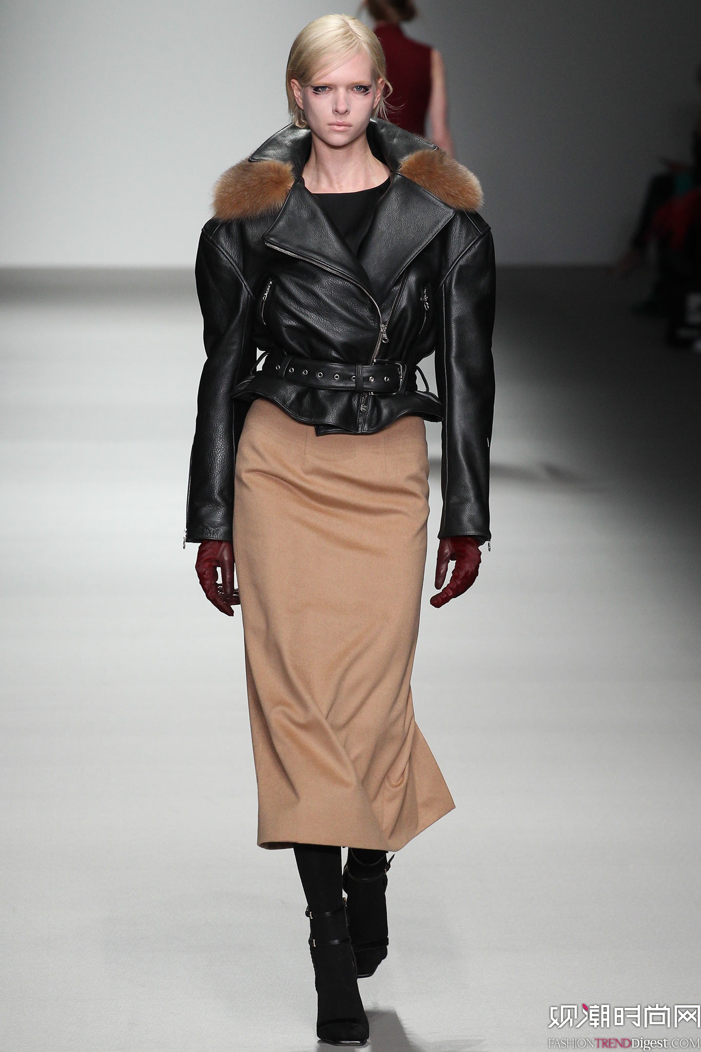 Jean-Pierre Braganza 2015ﶬŮװϵиͼƬ