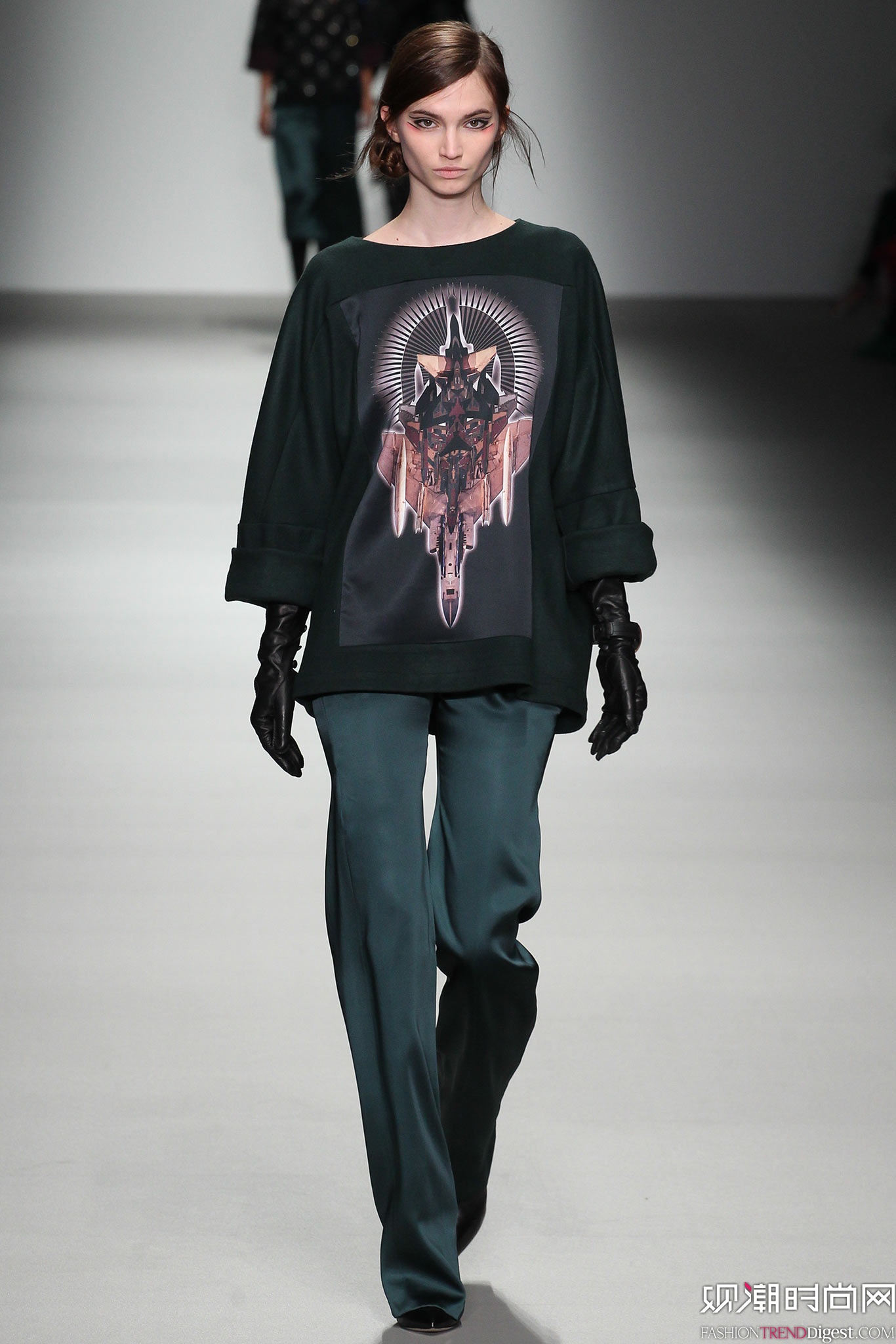 Jean-Pierre Braganza 2015ﶬŮװϵиͼƬ