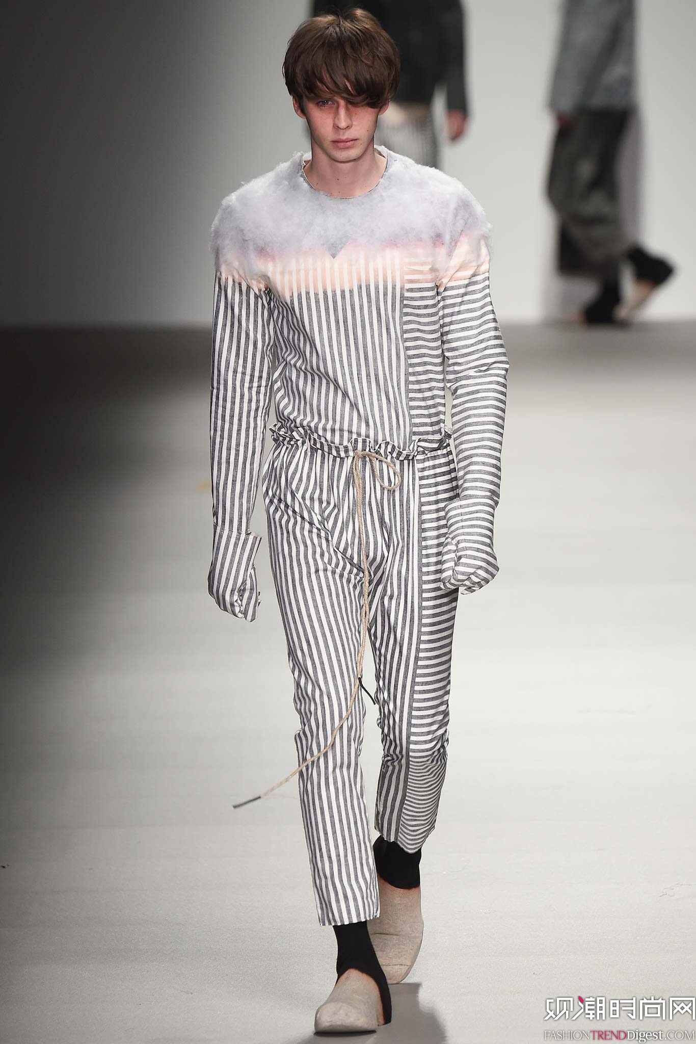 Central Saint Martins 2015ﶬϵиͼƬ