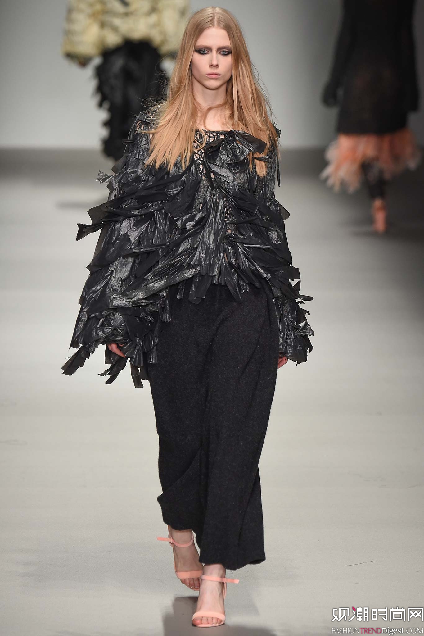 Central Saint Martins 2015ﶬϵиͼƬ