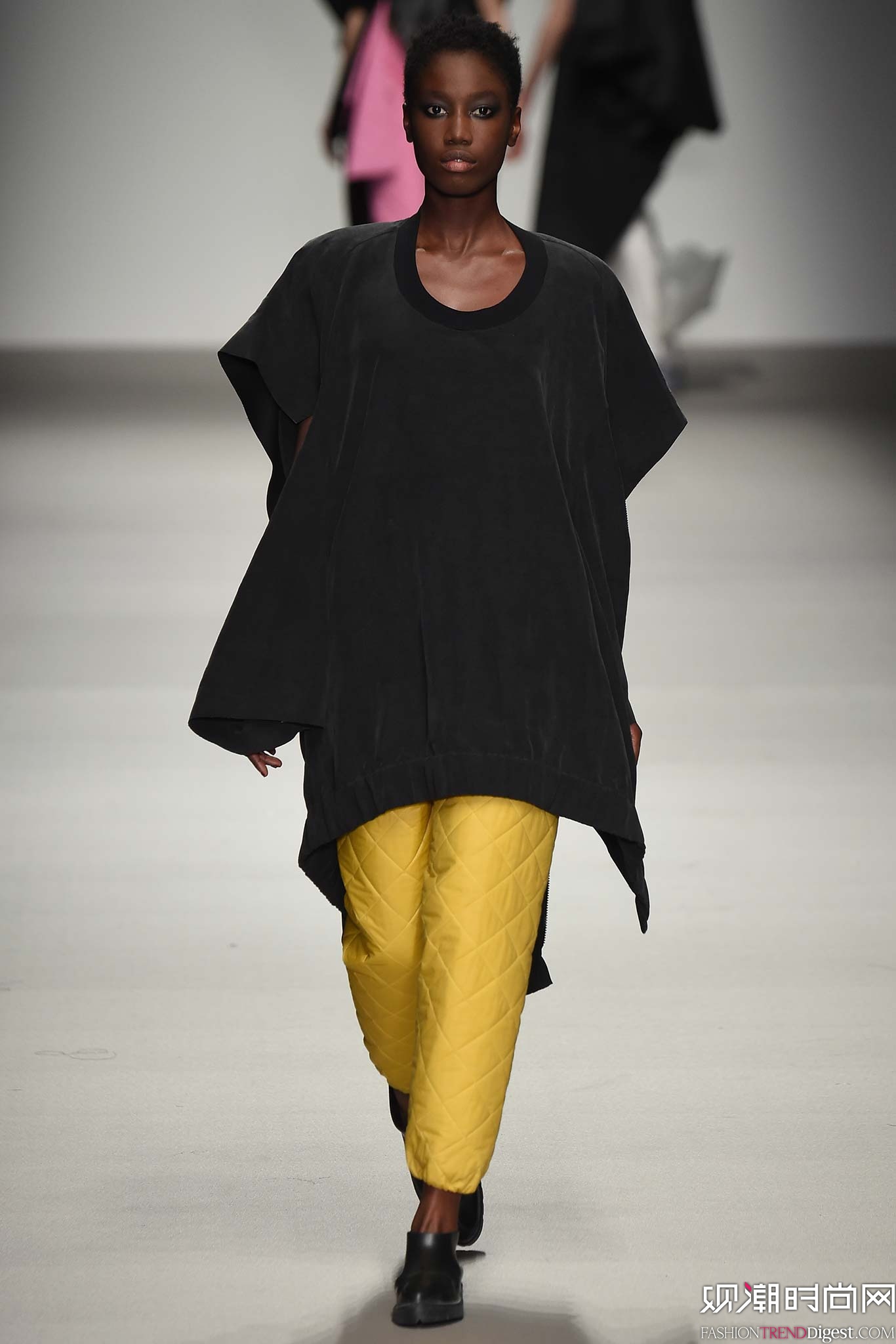 Central Saint Martins 2015ﶬϵиͼƬ