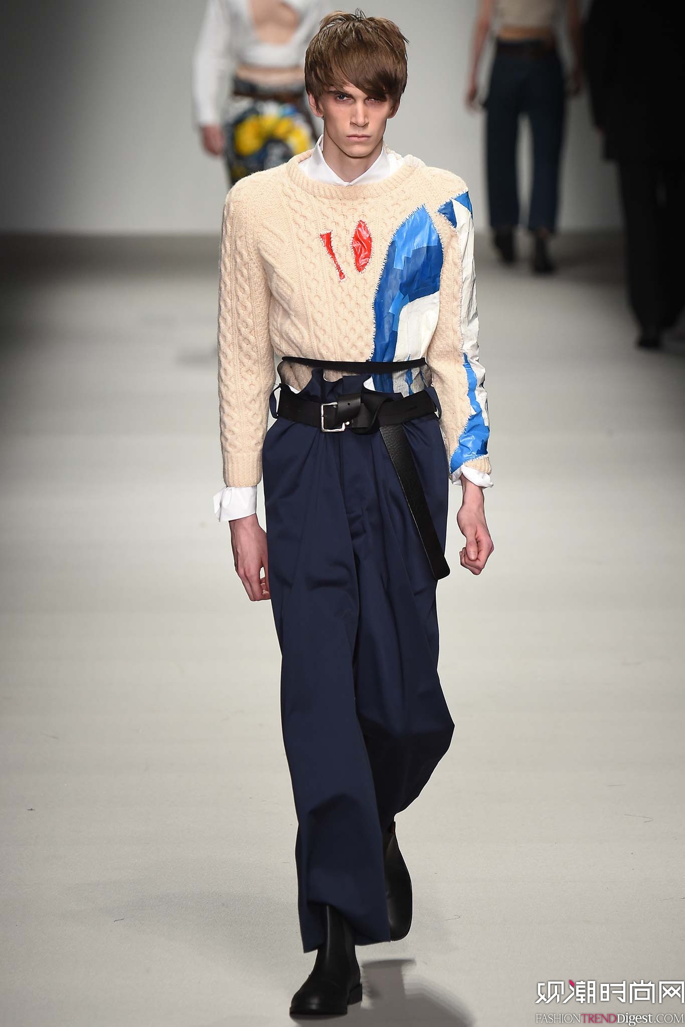 Central Saint Martins 2015ﶬϵиͼƬ