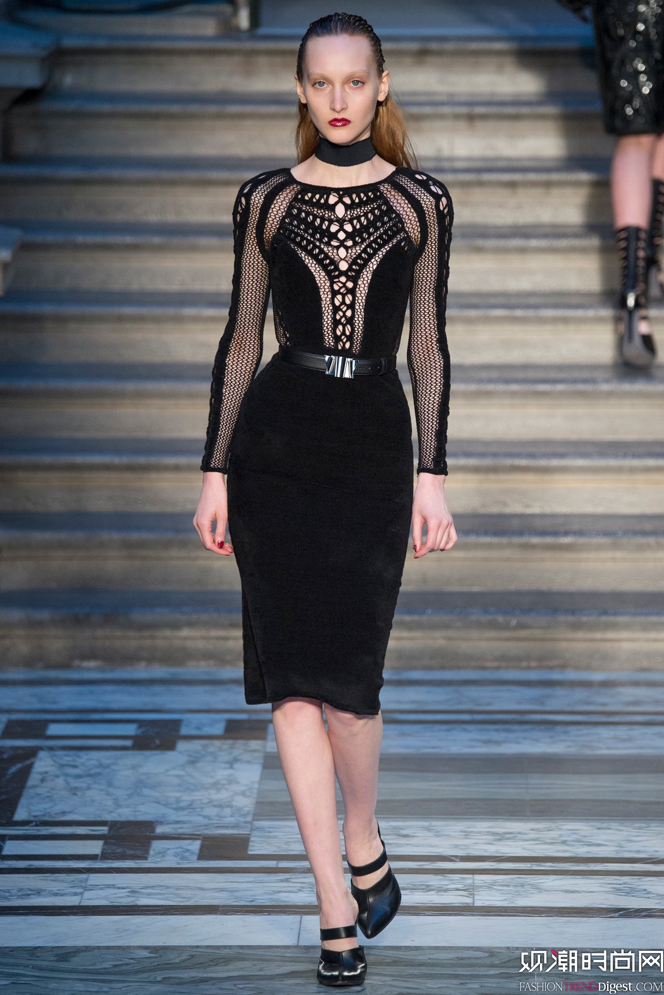 Julien Macdonald 2015ﶬŮװϵиͼƬ