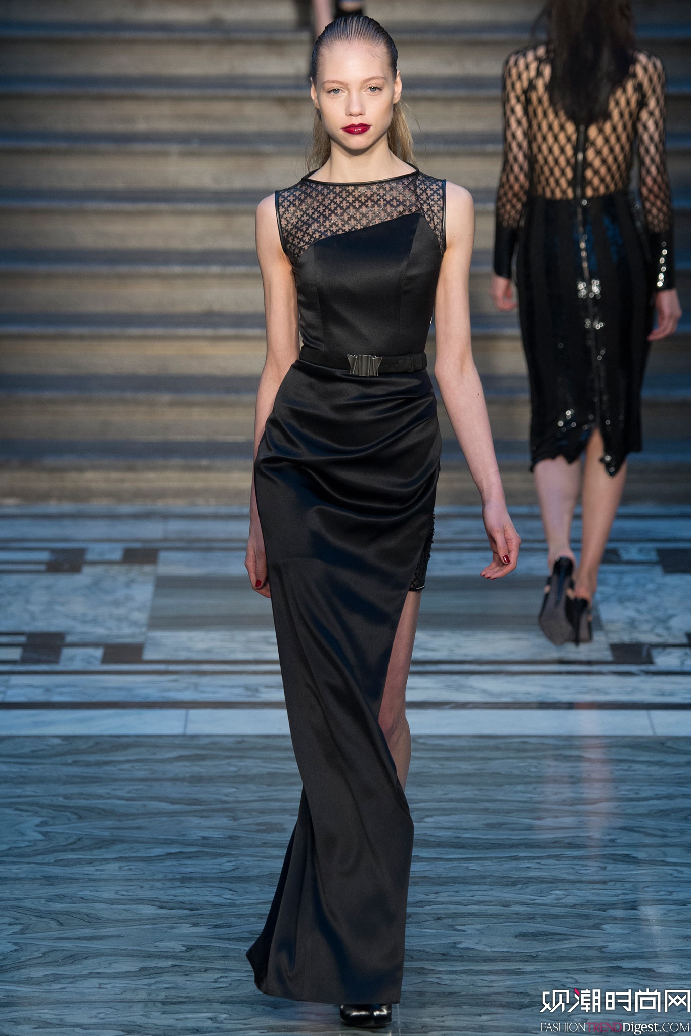 Julien Macdonald 2015ﶬŮװϵиͼƬ