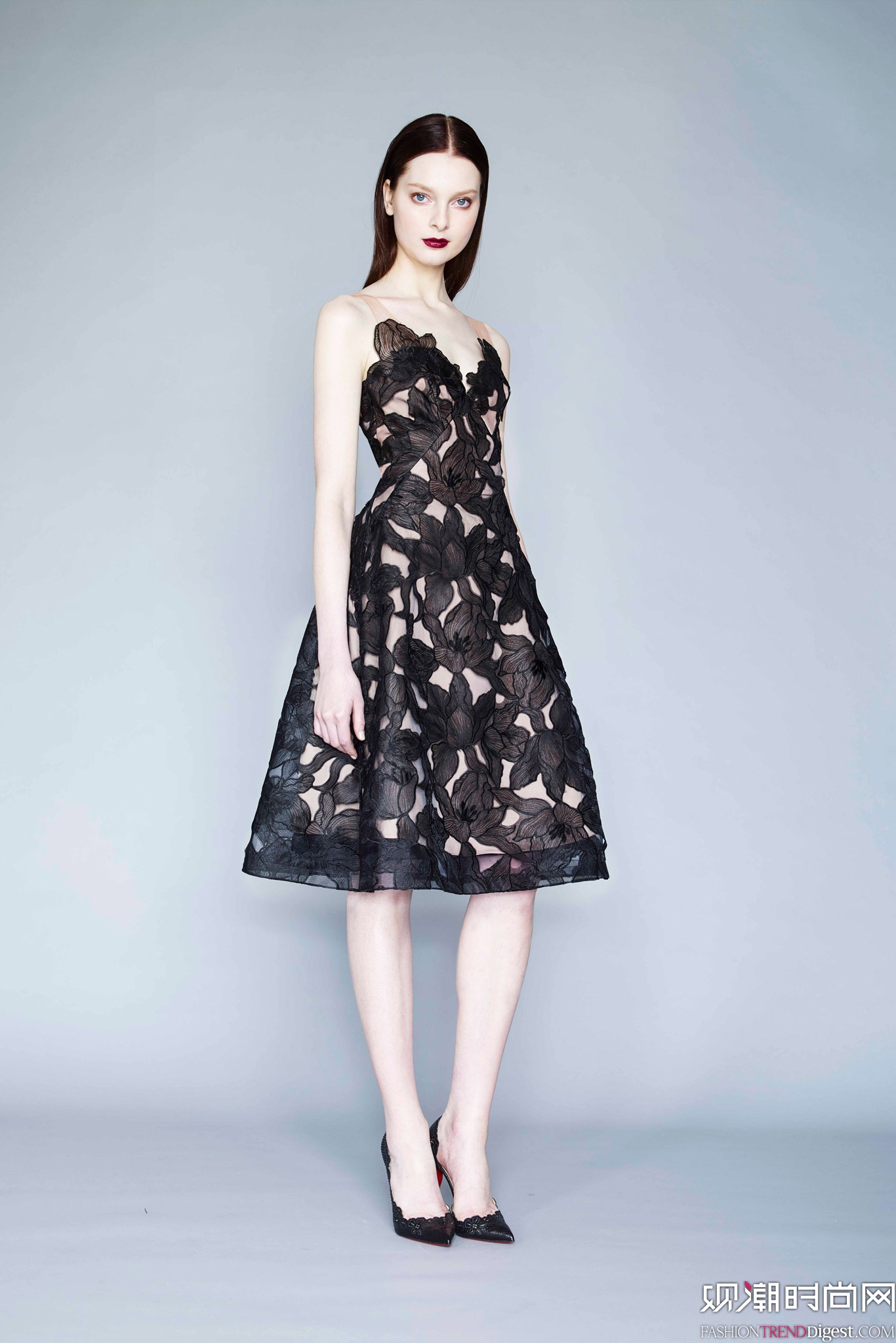 Marchesa Notte 2015ﶬʱװϵиͼƬ