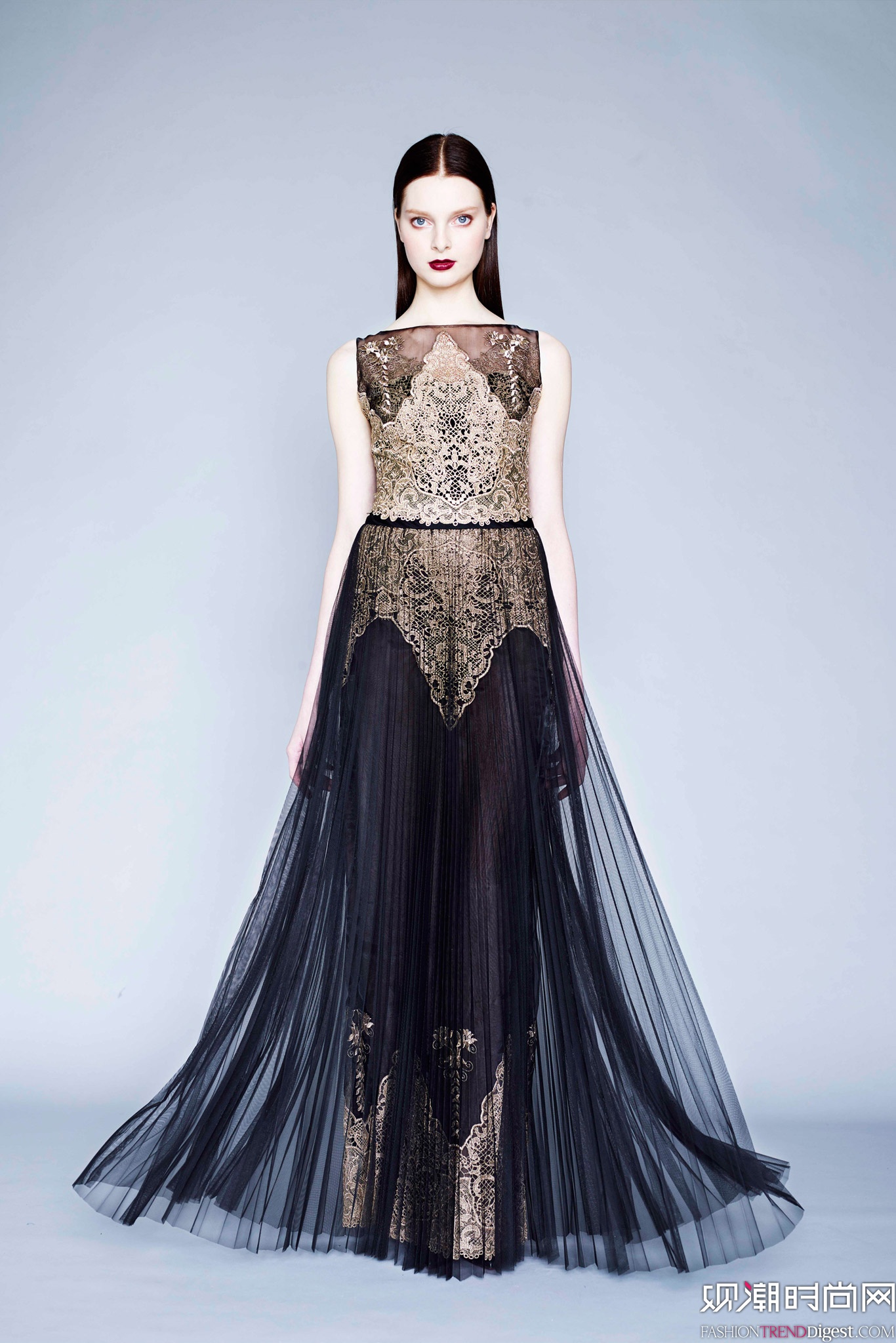 Marchesa Notte 2015ﶬʱװϵиͼƬ