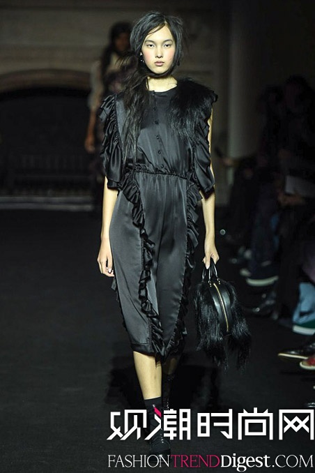 Simone Rocha 2015ﶬʱװϵ㳡ͼƬ