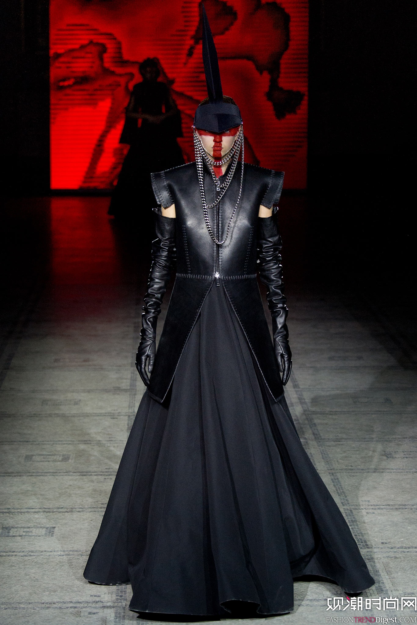 Gareth Pugh 2015ﶬʱװϵ㳡ͼƬ