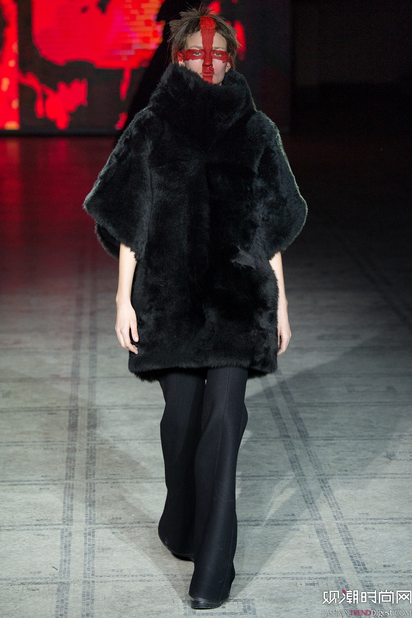 Gareth Pugh 2015ﶬʱװϵ㳡ͼƬ