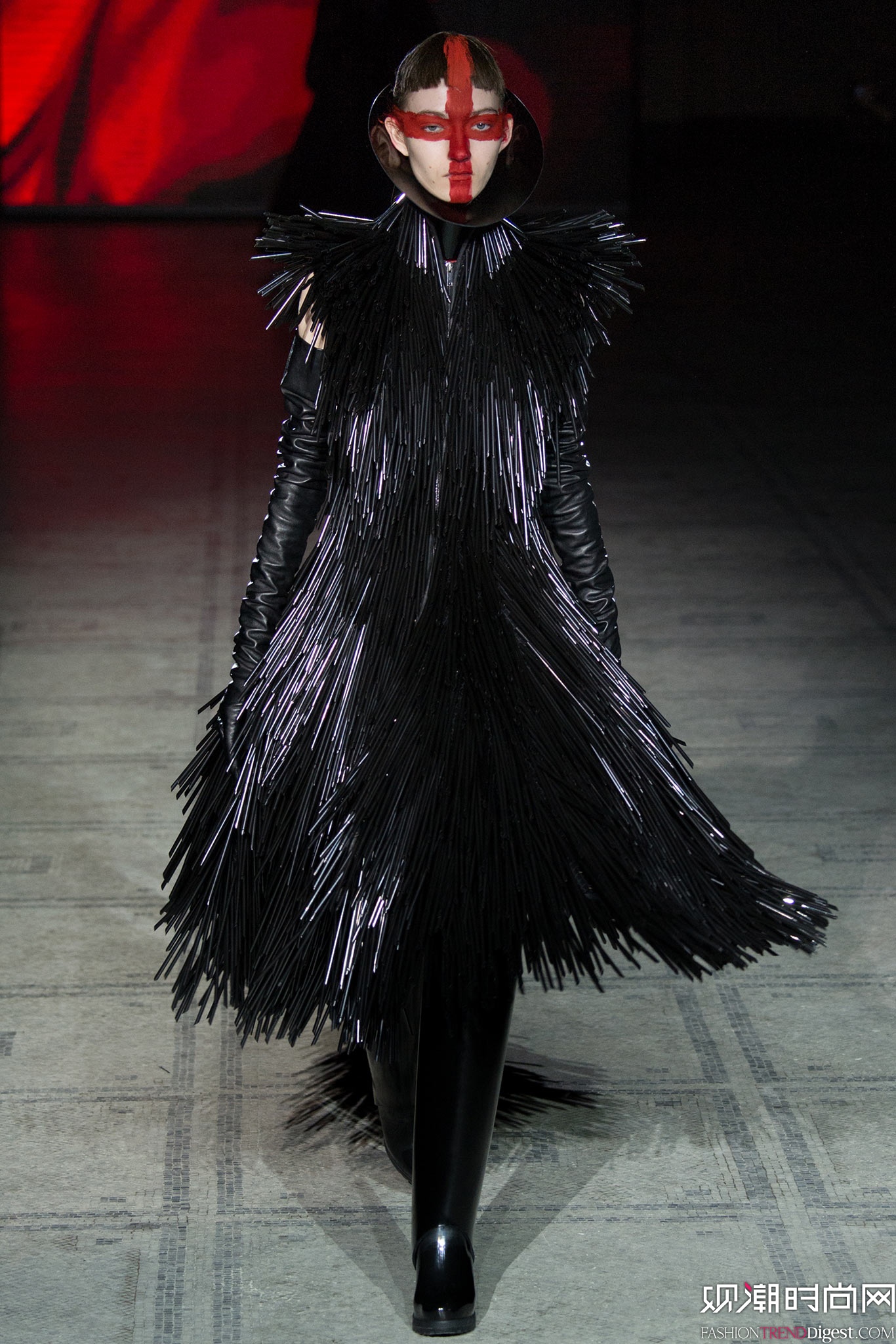 Gareth Pugh 2015ﶬʱװϵ㳡ͼƬ