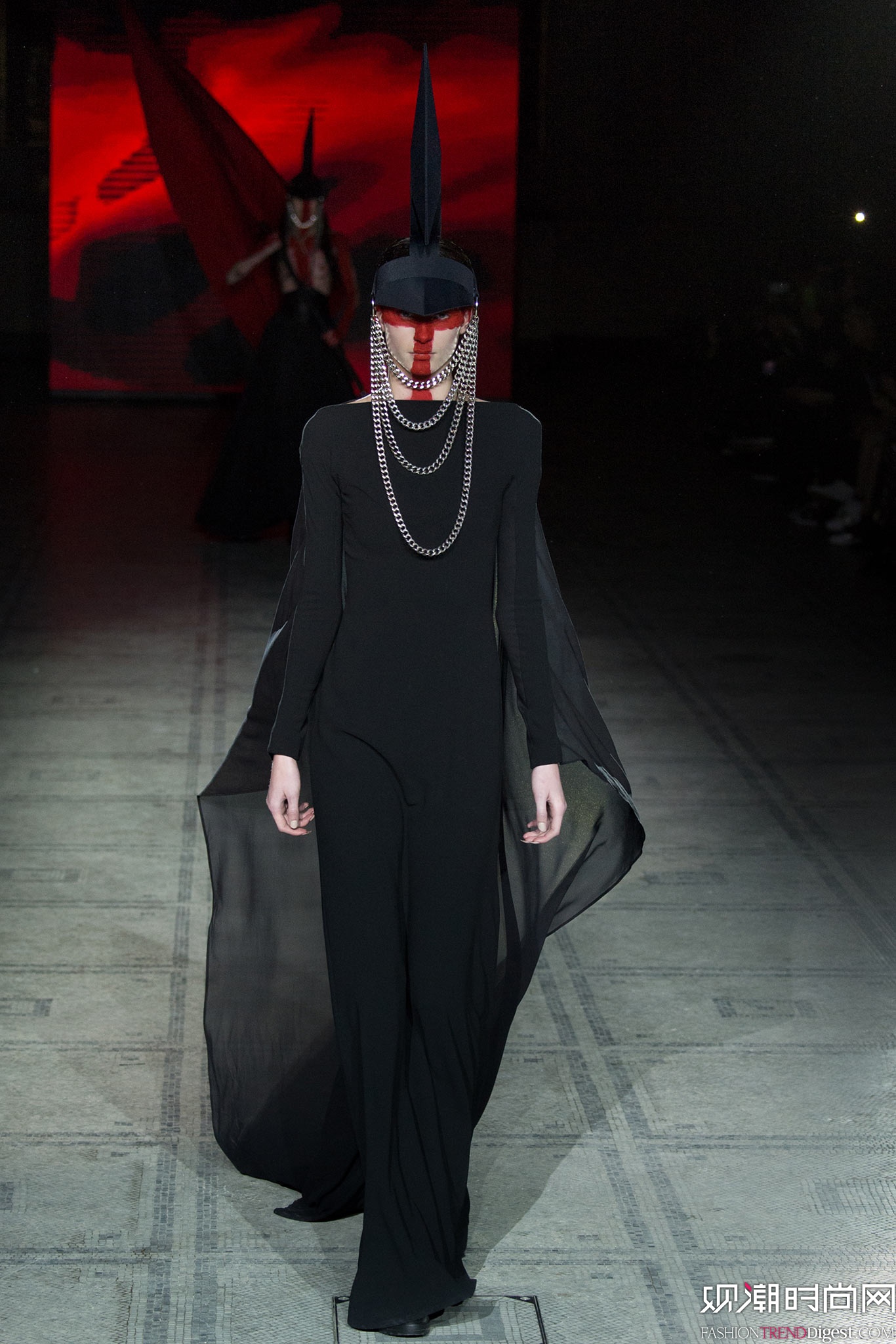 Gareth Pugh 2015ﶬʱװϵ㳡ͼƬ