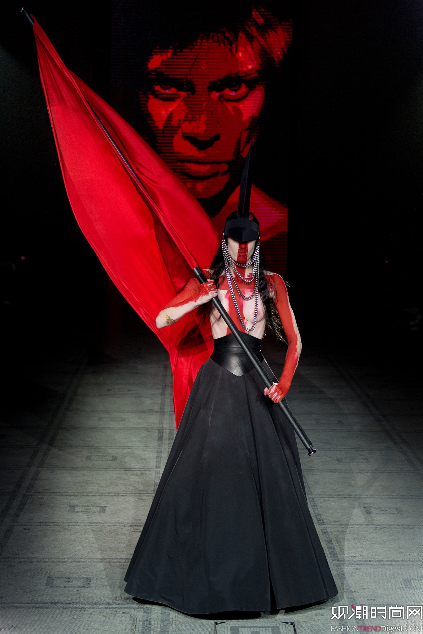 Gareth Pugh 2015ﶬʱװϵ㳡ͼƬ