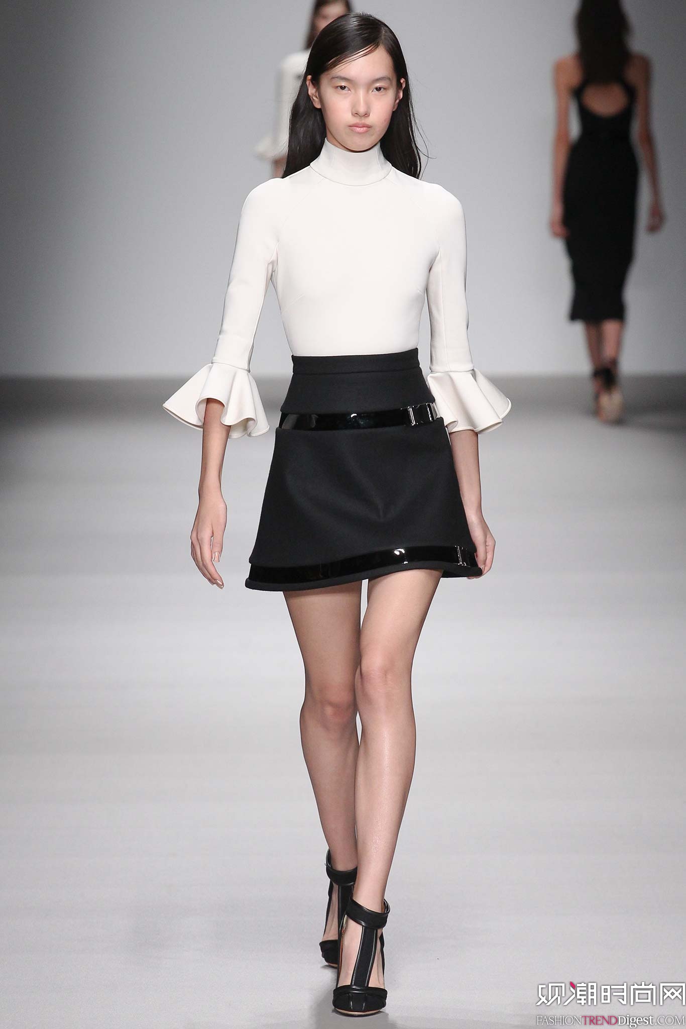 David Koma 2015ﶬʱװϵ㳡ͼƬ