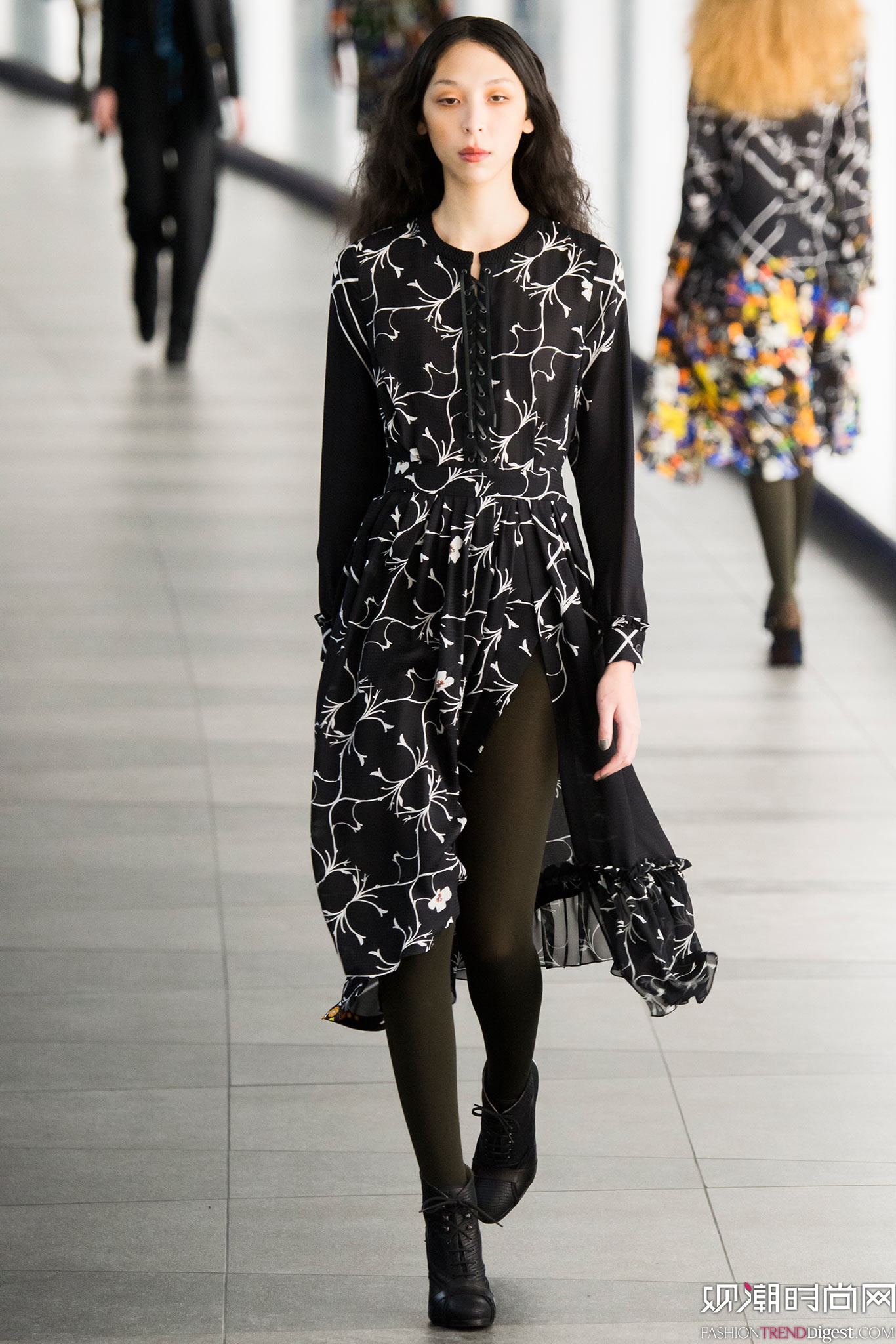 Preen by Thornton Bregazzi 2015ﶬʱװϵ㳡ͼƬ