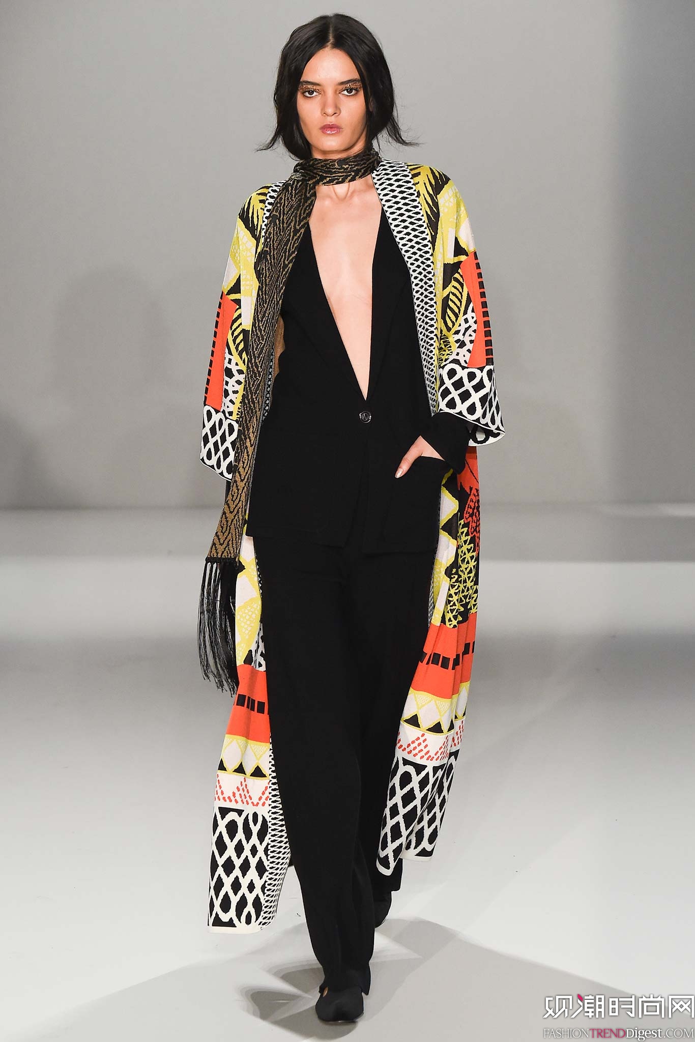 Temperley London 2015ﶬr(sh)bϵ(chng)DƬ