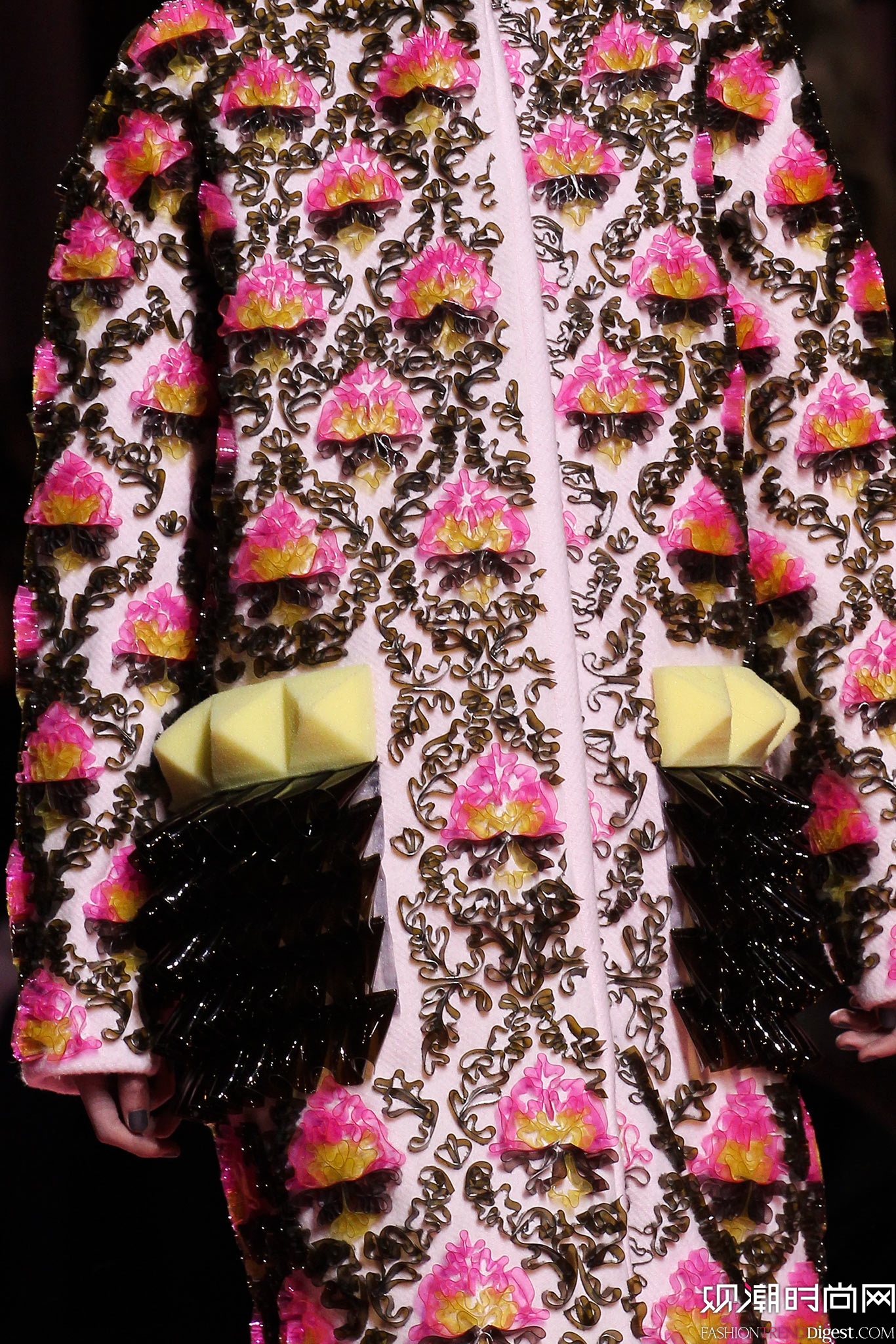 Mary Katrantzou 2015ﶬr(sh)bϵDƬ