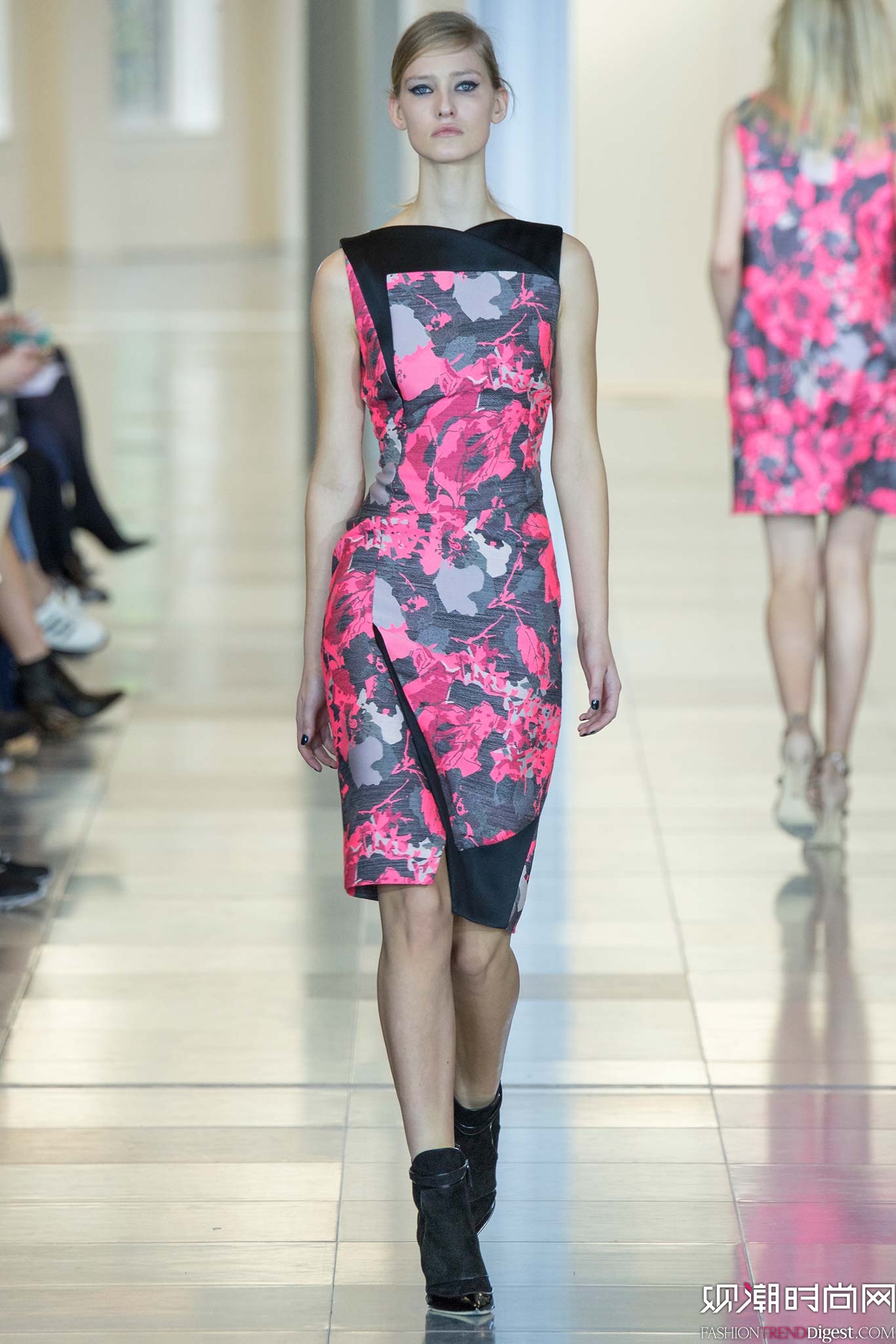 Antonio Berardi 2015ﶬʱװϵ㳡ͼƬ