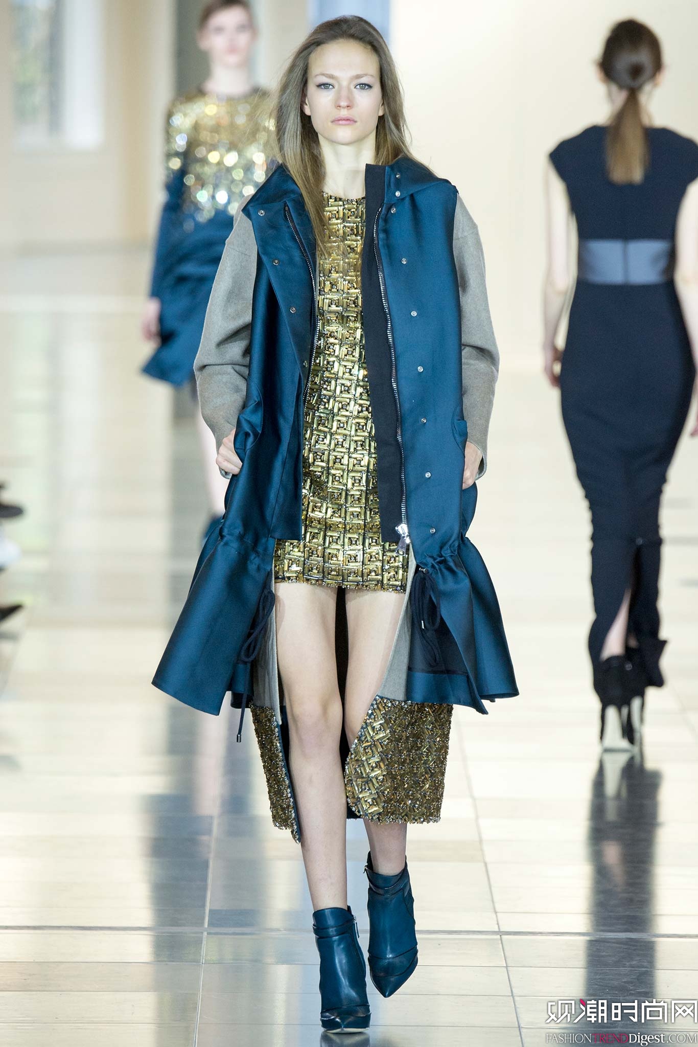 Antonio Berardi 2015ﶬrbϵDƬ