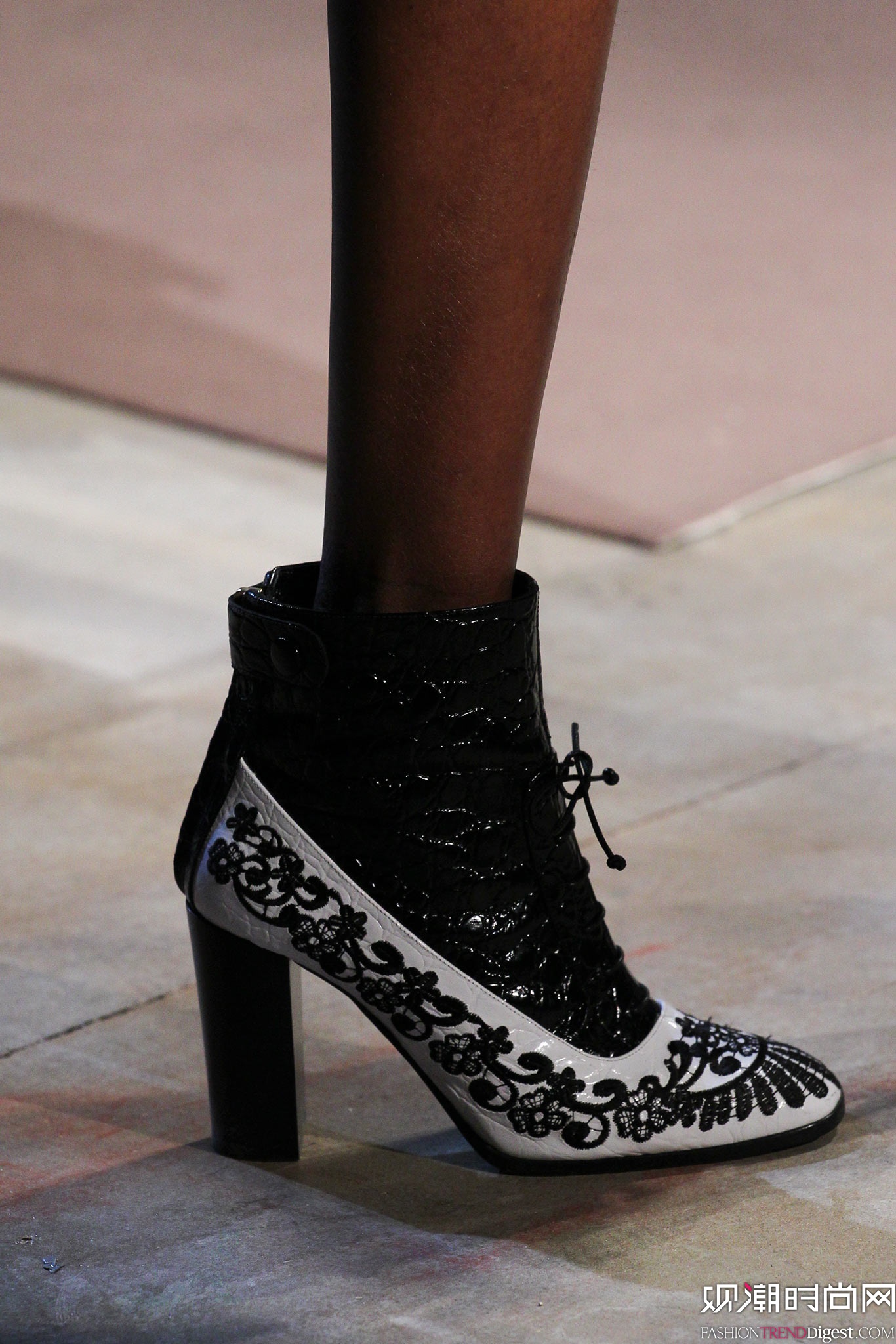 Erdem 2015�ﶬʱװ��ϵ���㳡����ͼƬ