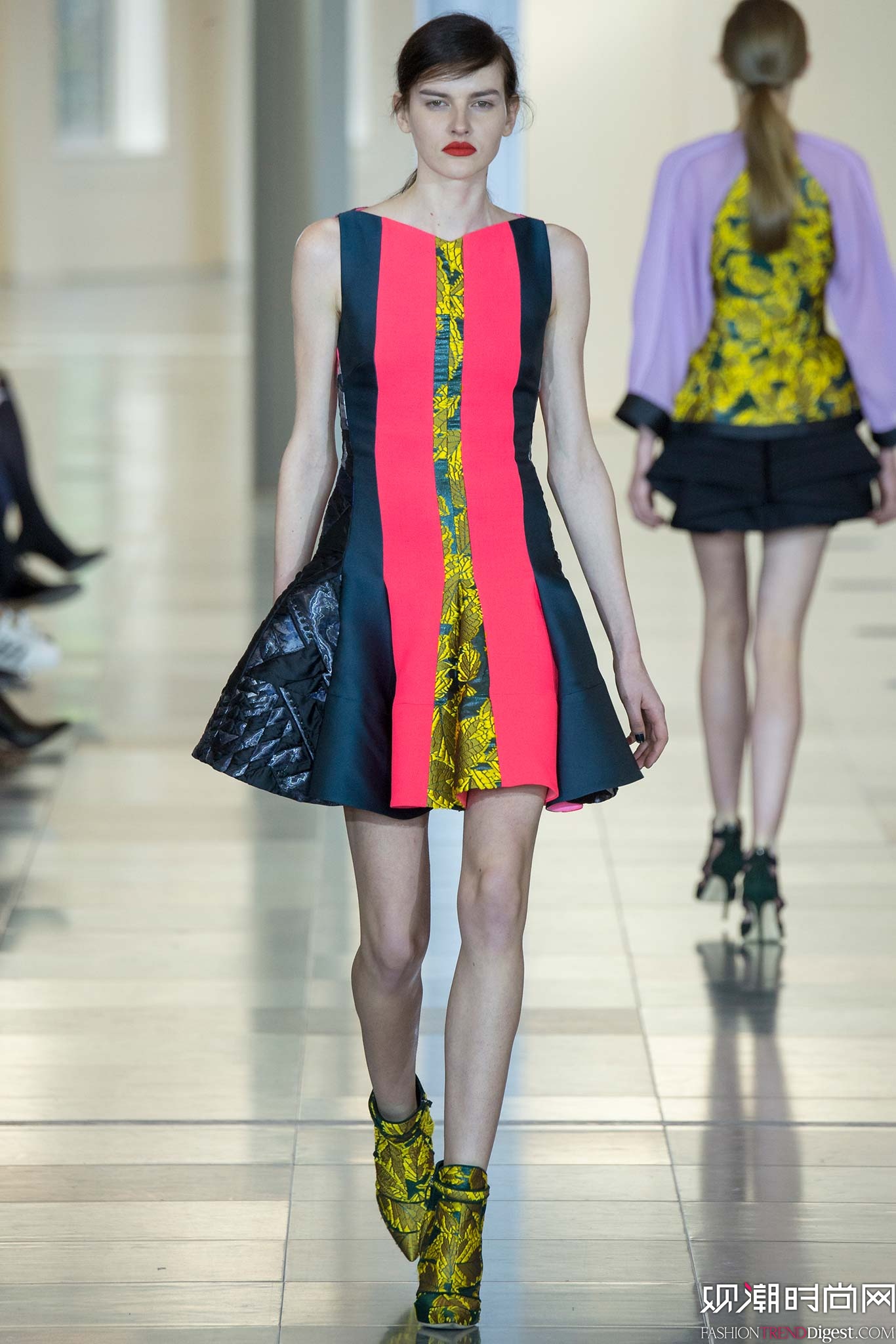 Antonio Berardi 2015ﶬrbϵDƬ