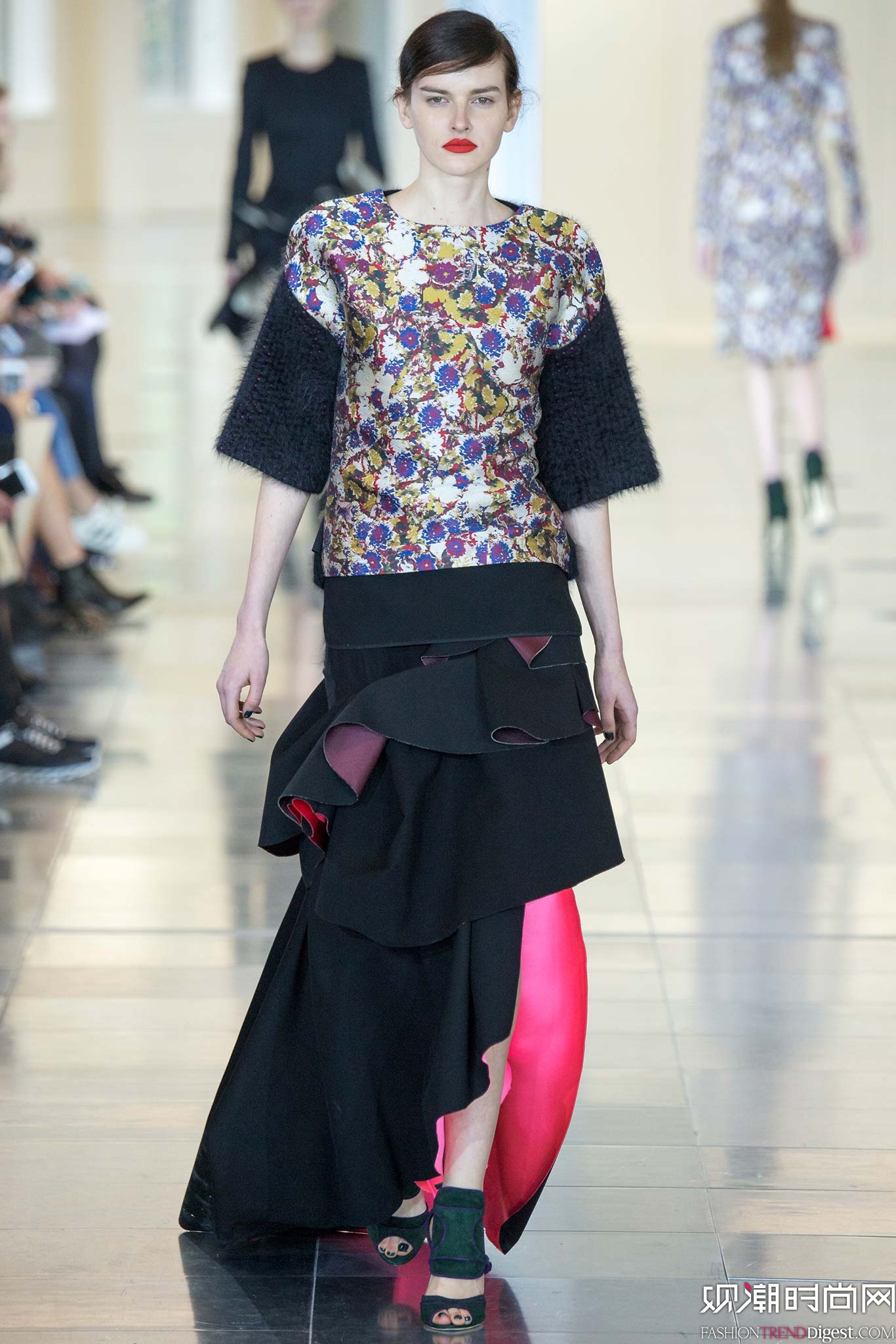 Antonio Berardi 2015ﶬrbϵDƬ