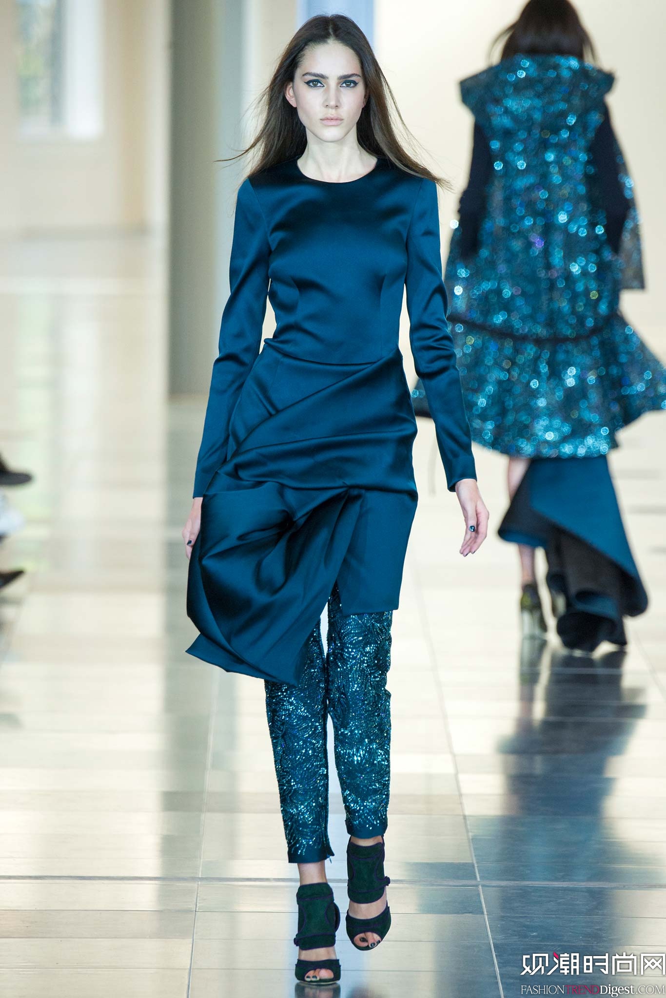 Antonio Berardi 2015ﶬr(sh)bϵ(chng)DƬ