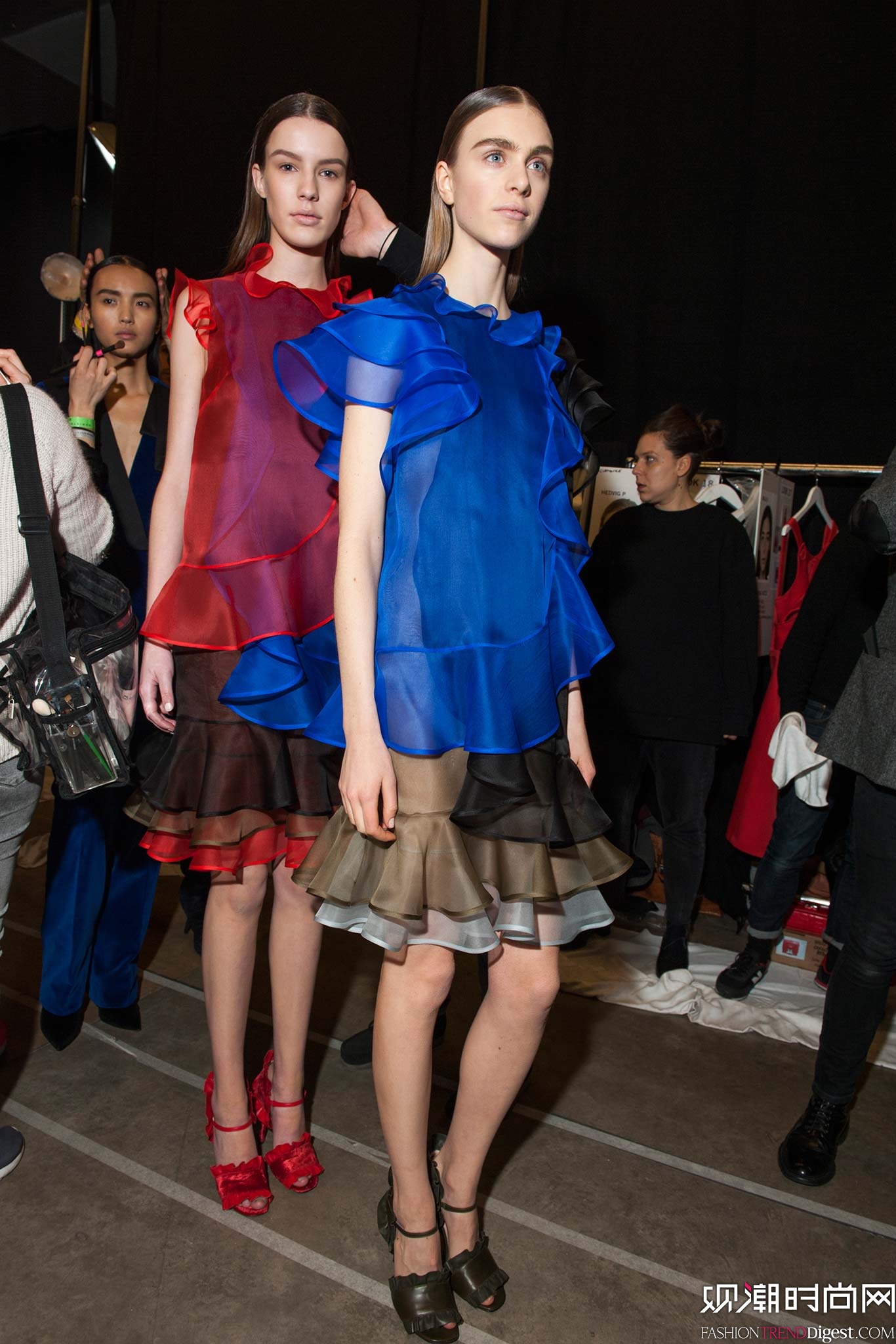 Christopher Kane 2015�ﶬʱװ��ϵ���㳡����ͼƬ