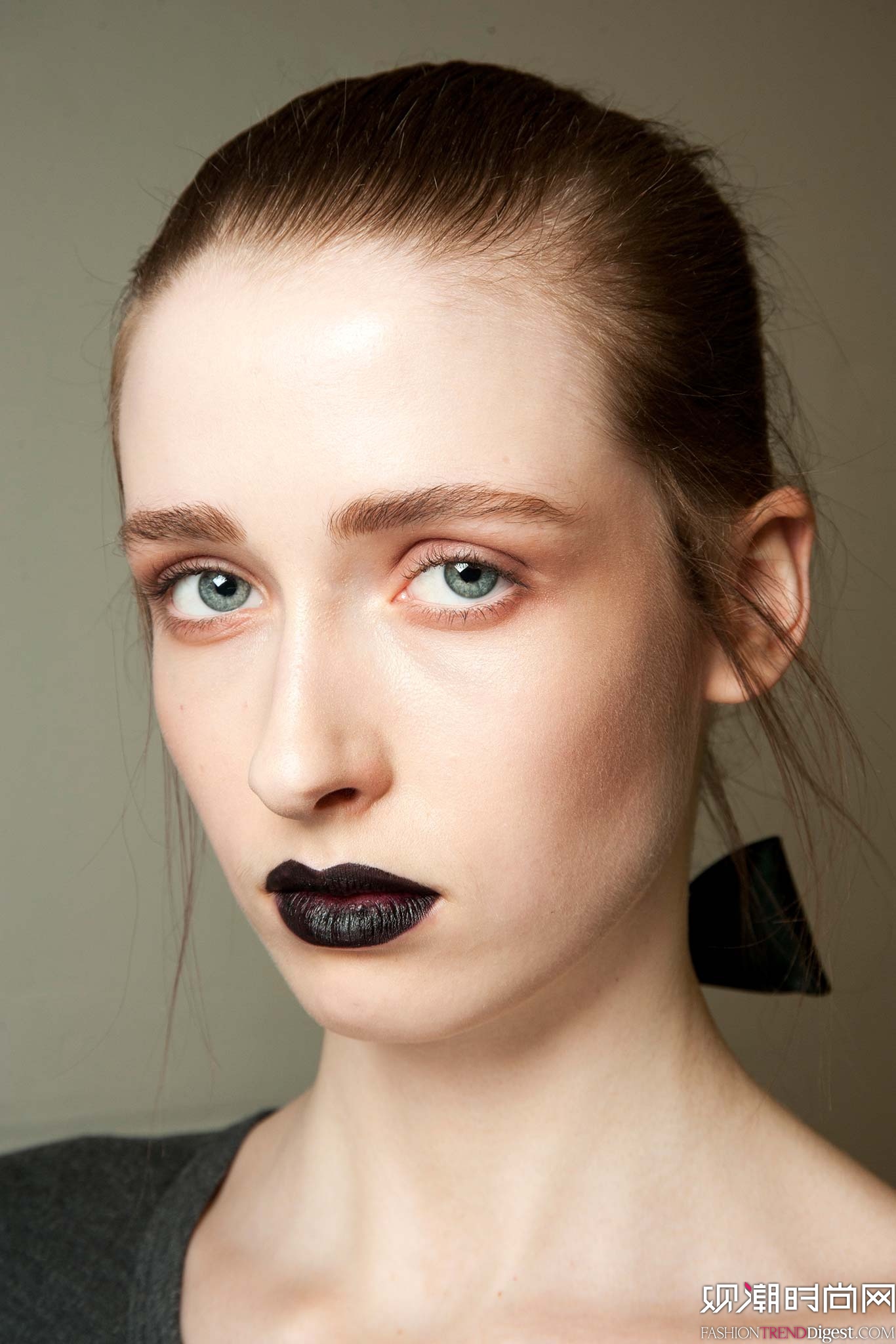 Giles 2015ﶬrbϵDƬ