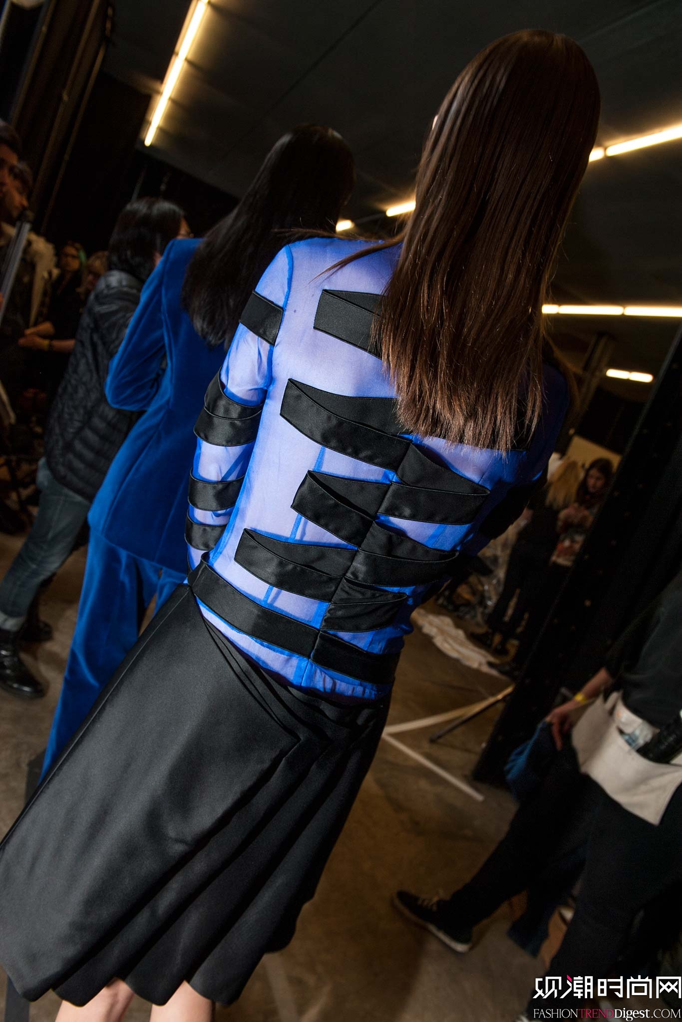 Christopher Kane 2015�ﶬʱװ��ϵ���㳡����ͼƬ