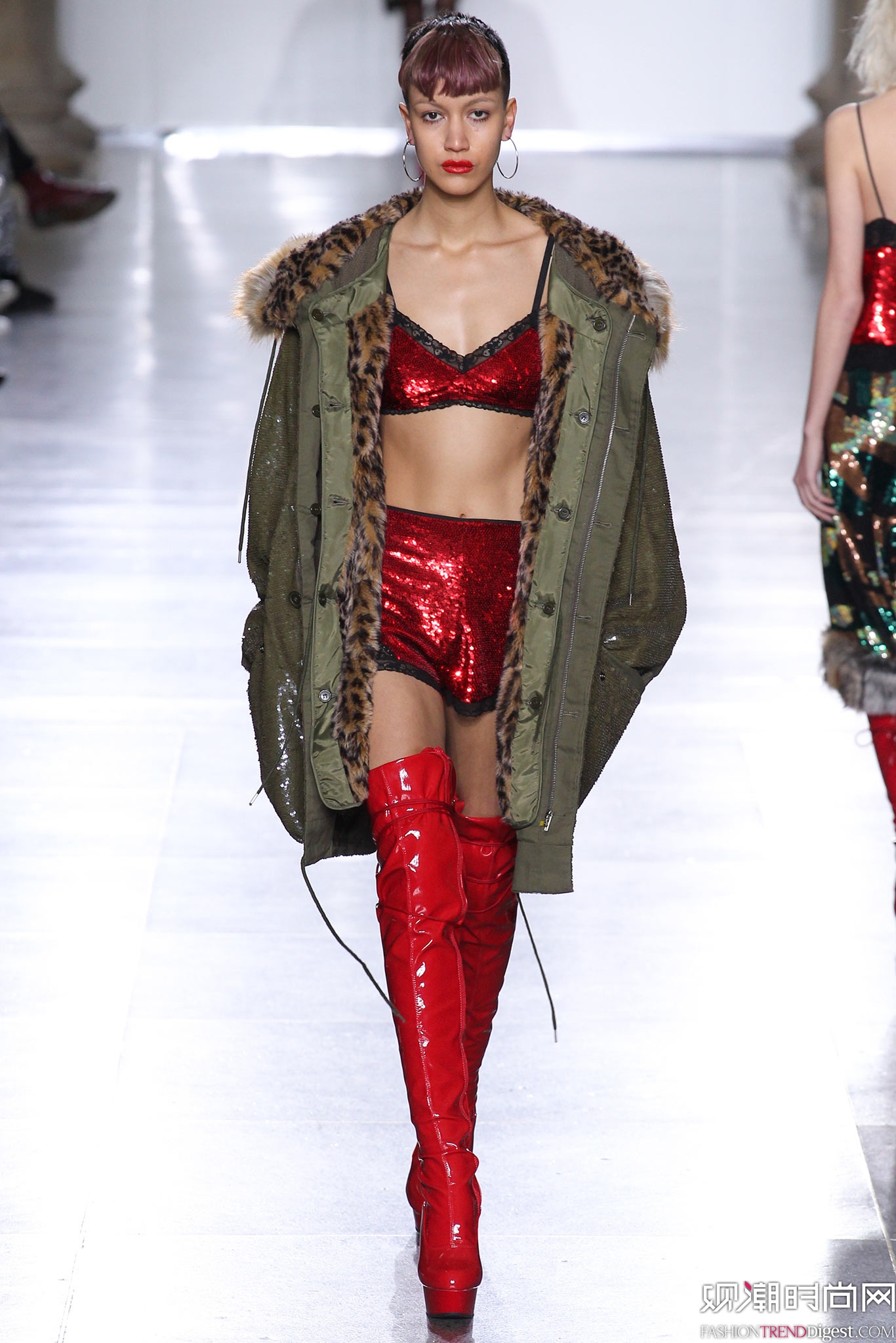 Ashish 2015ﶬʱװϵ㳡ͼƬ