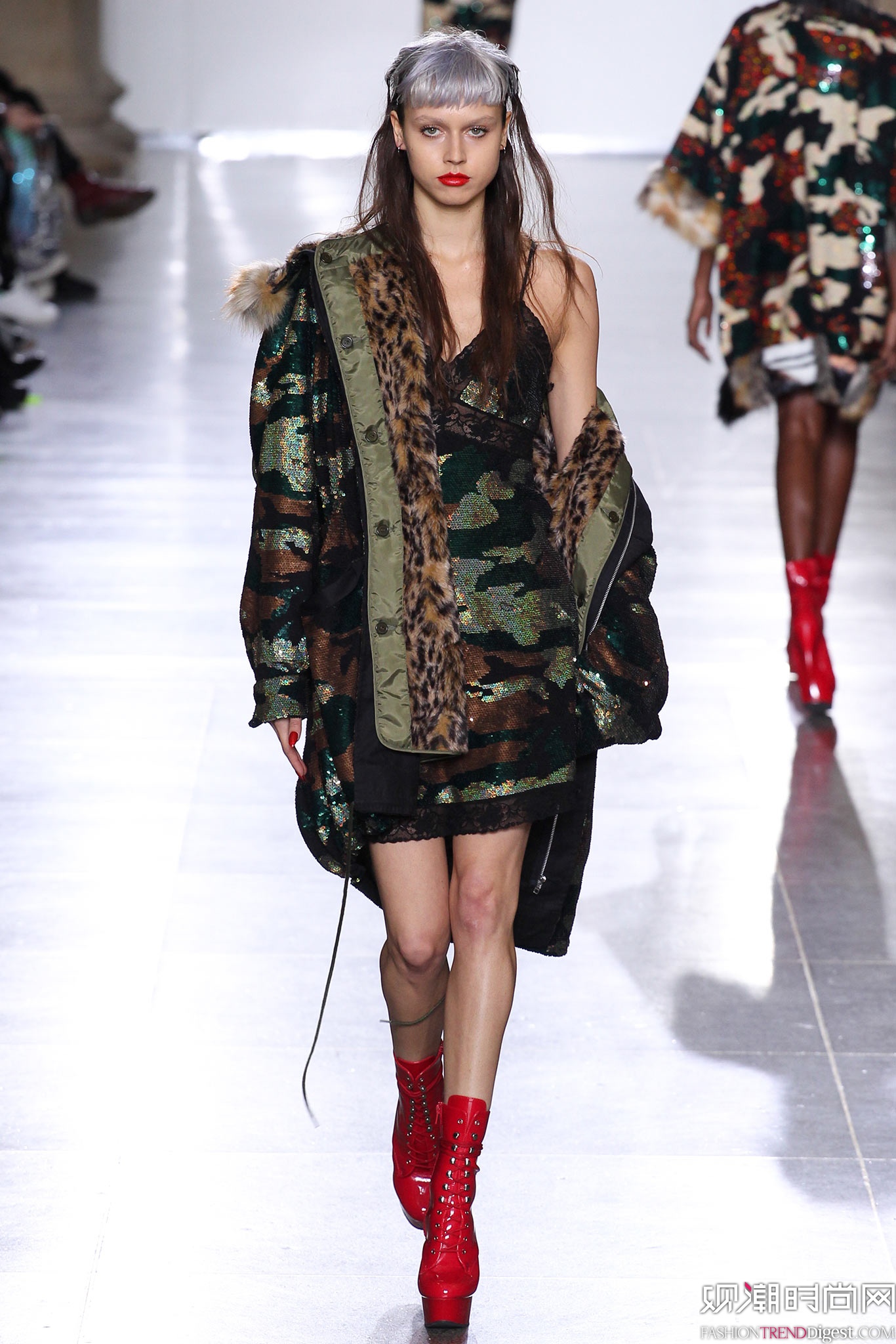 Ashish 2015ﶬʱװϵ㳡ͼƬ