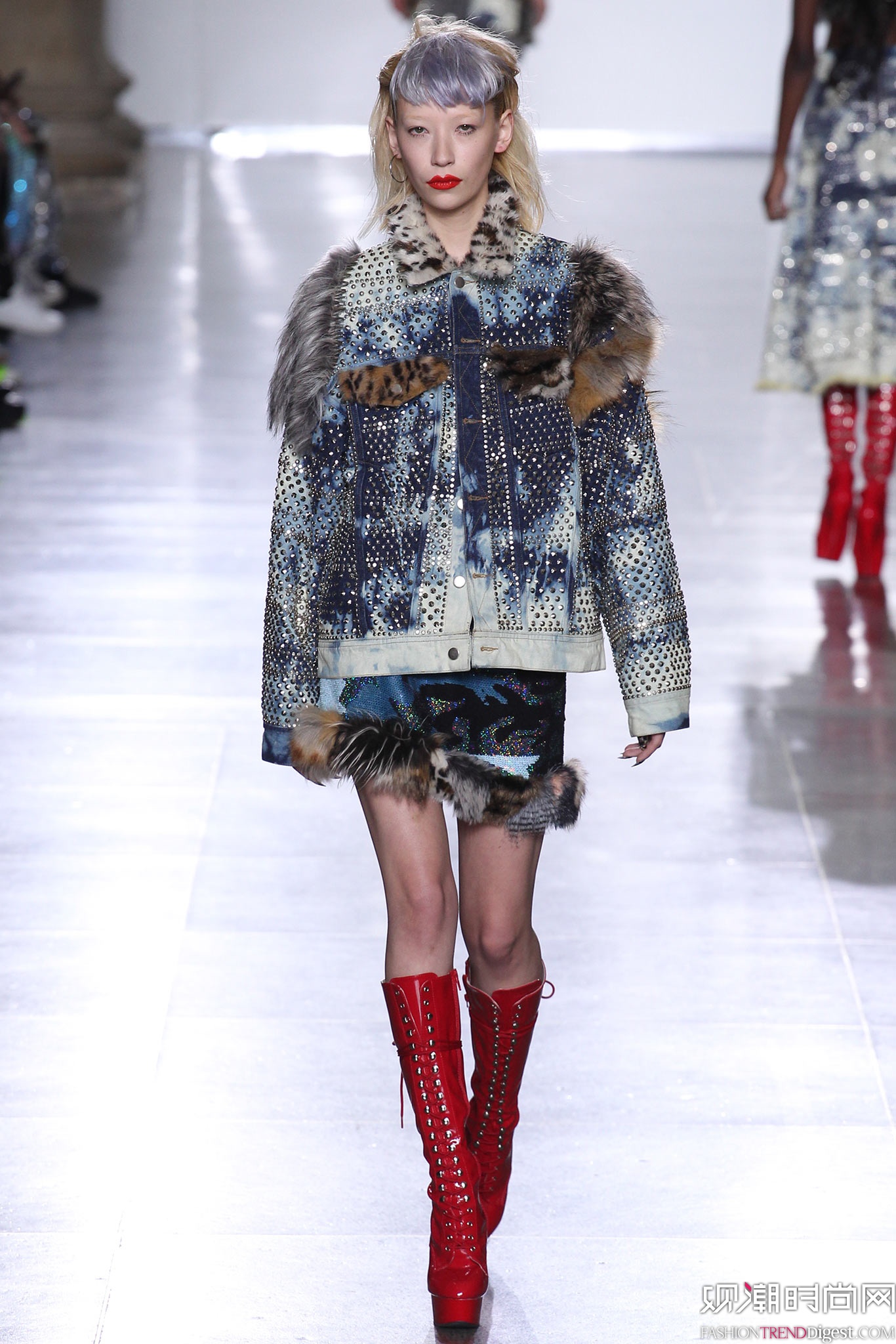 Ashish 2015ﶬʱװϵ㳡ͼƬ