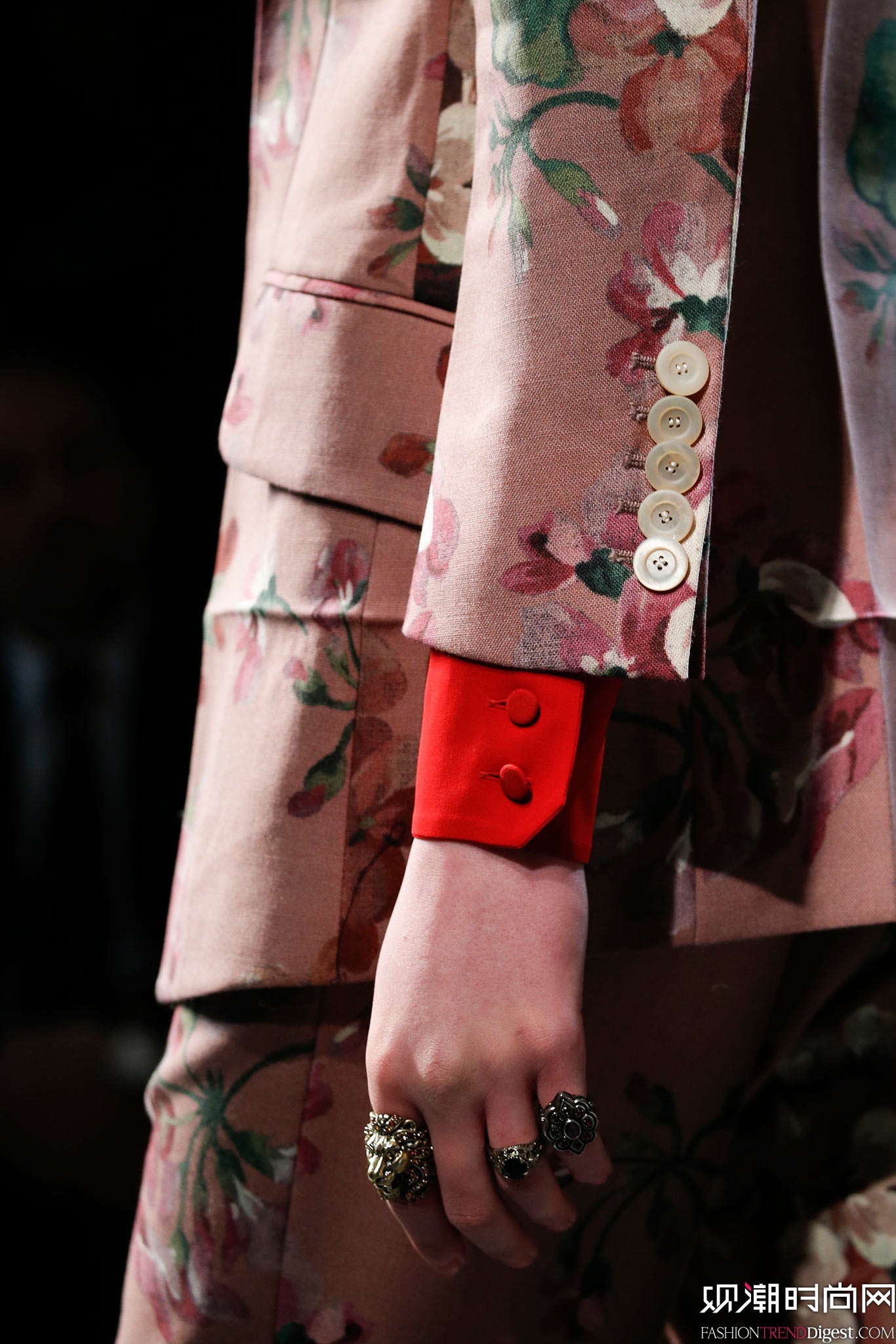 Gucci 2015ﶬʱװϵ㳡ͼƬ