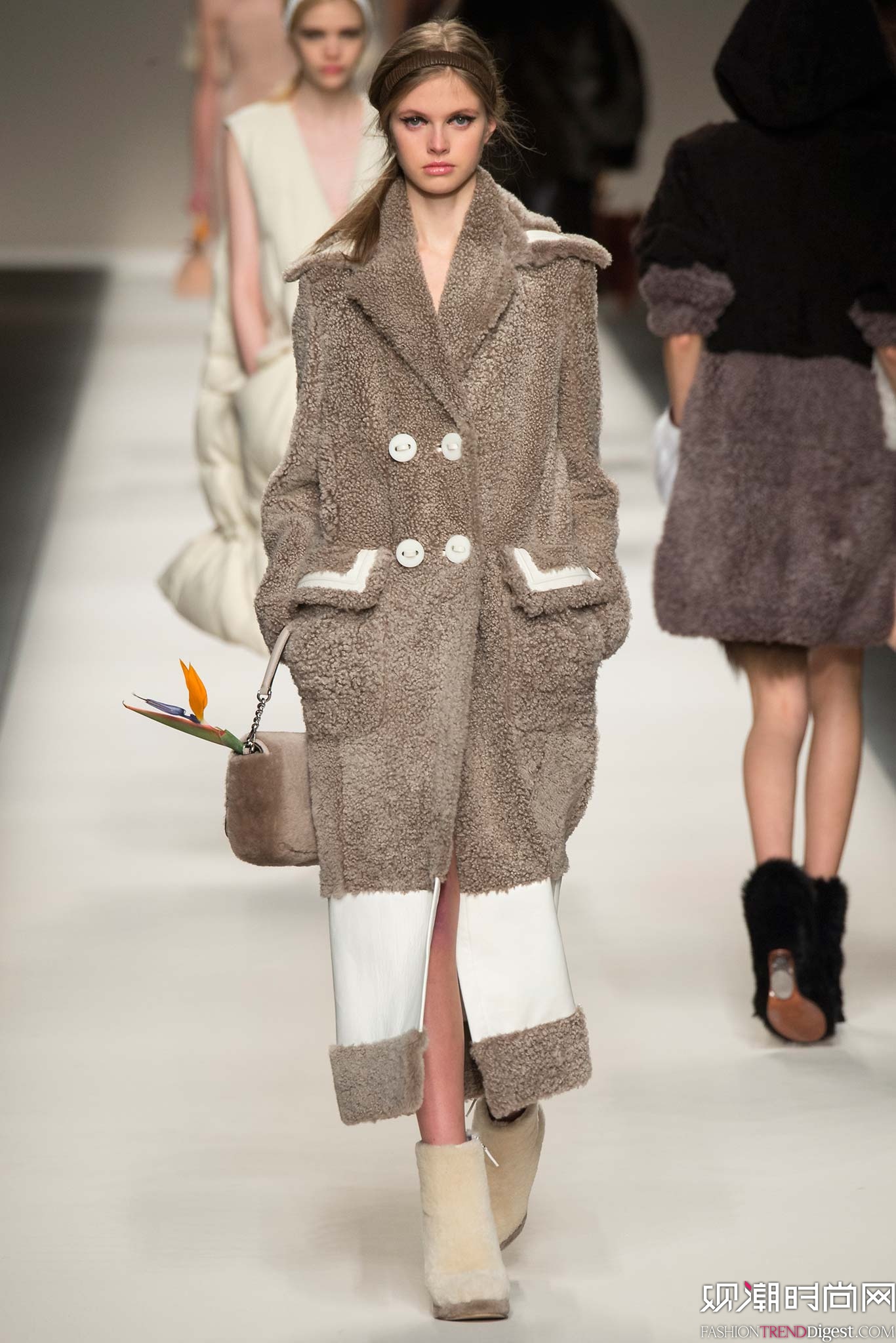 Fendi 2015ﶬrbϵDƬ