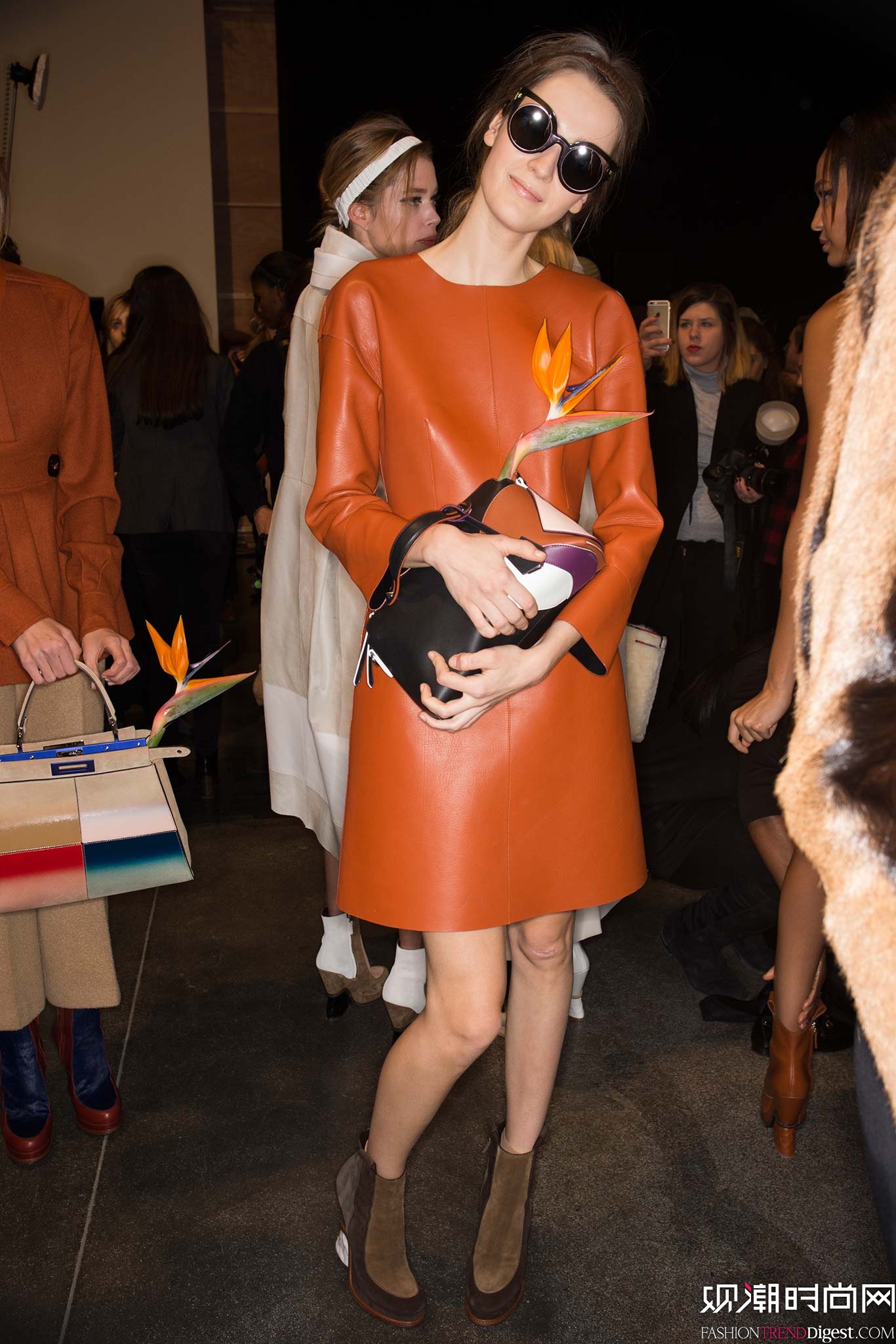 Fendi 2015�ﶬʱװ��ϵ���㳡����ͼƬ