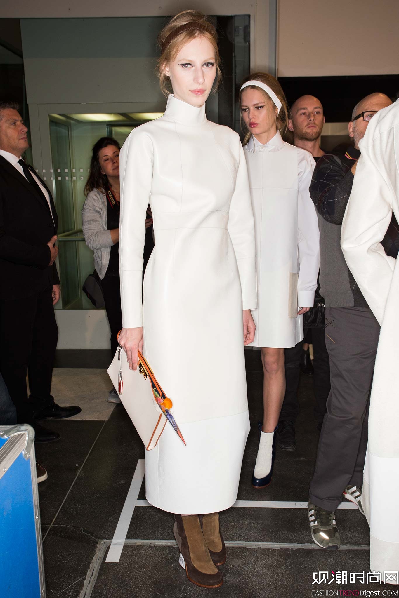 Fendi 2015�ﶬʱװ��ϵ���㳡����ͼƬ