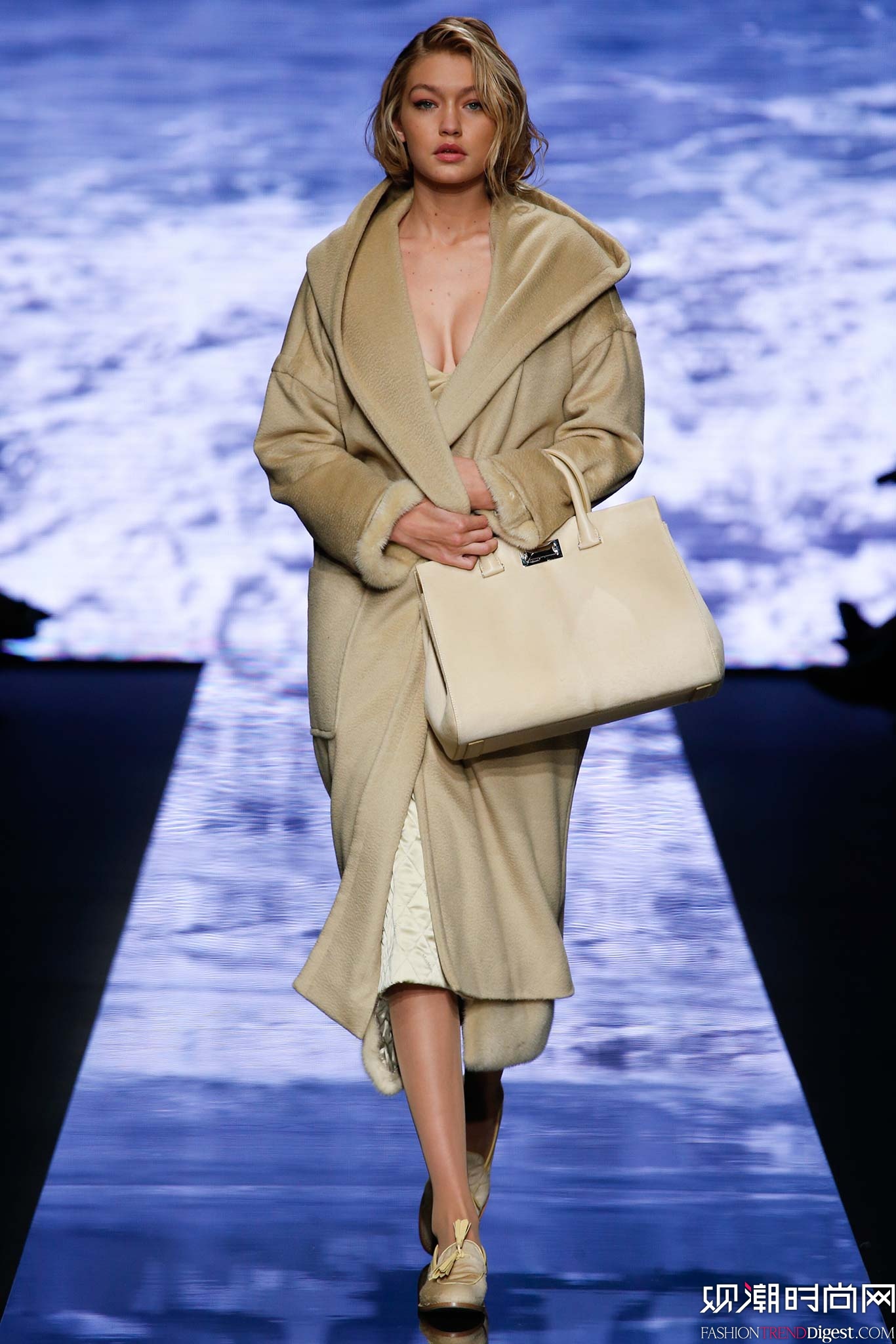 Max Mara 2015ﶬʱװϵ㳡ͼƬ