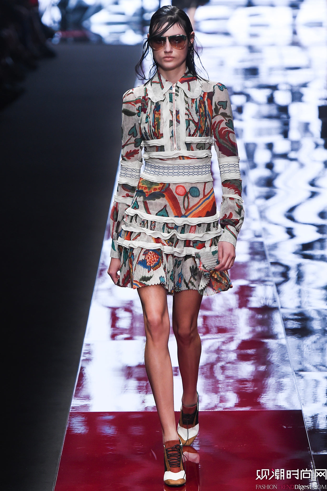 Just Cavalli 2015ﶬʱװϵ㳡ͼƬ