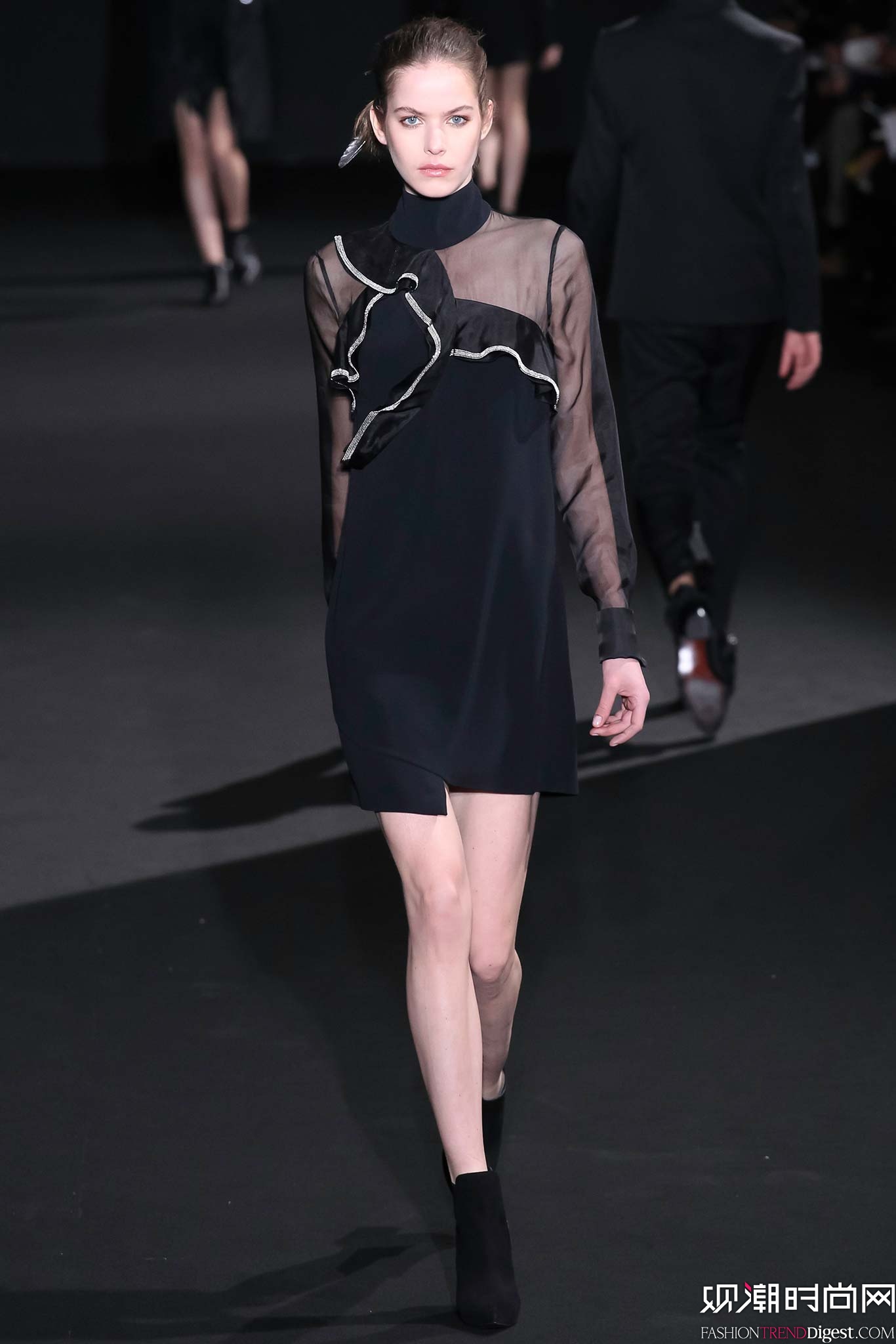 Costume National 2015ﶬŮbϵиDƬ