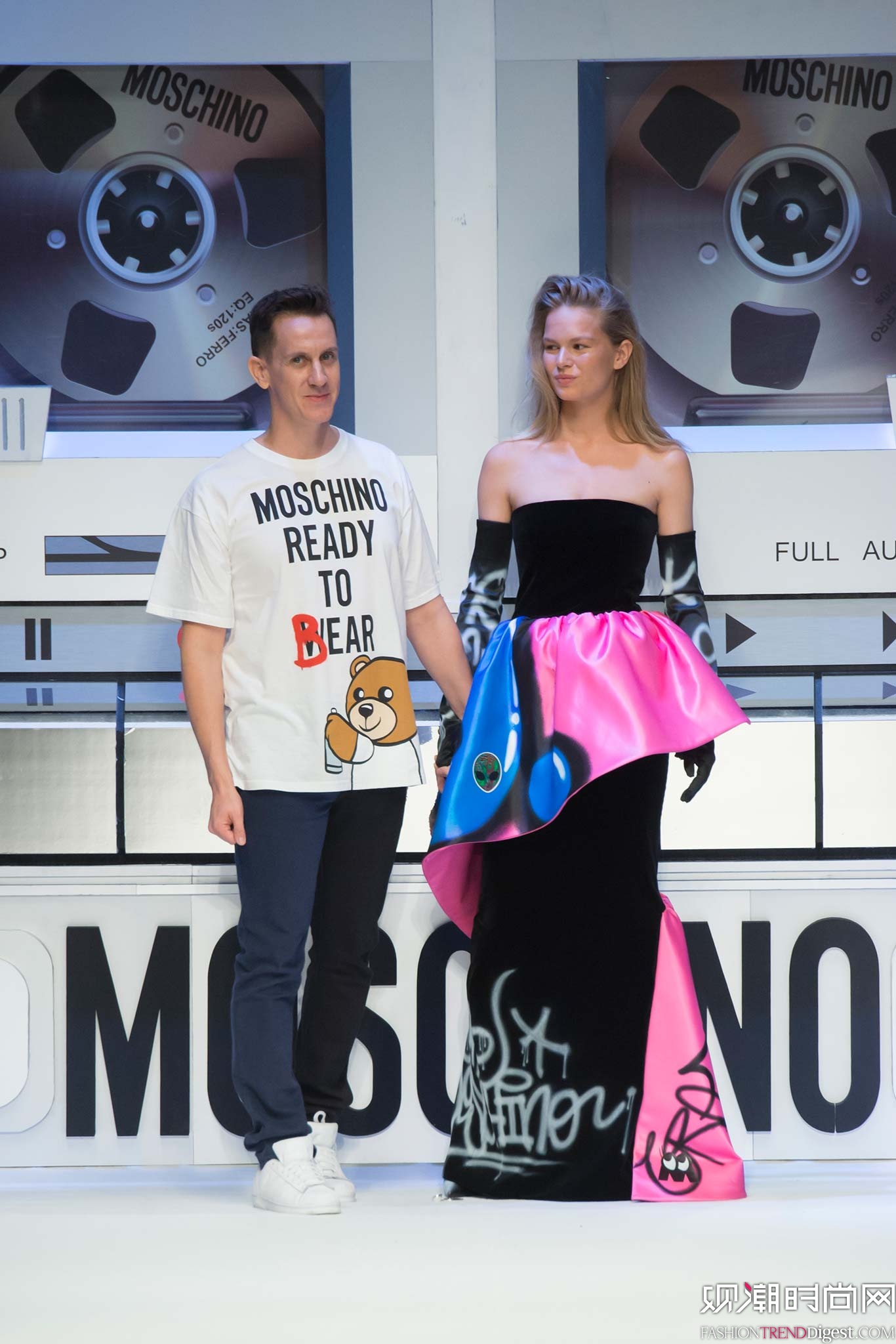 Moschino 2015ﶬŮװϵиͼƬ