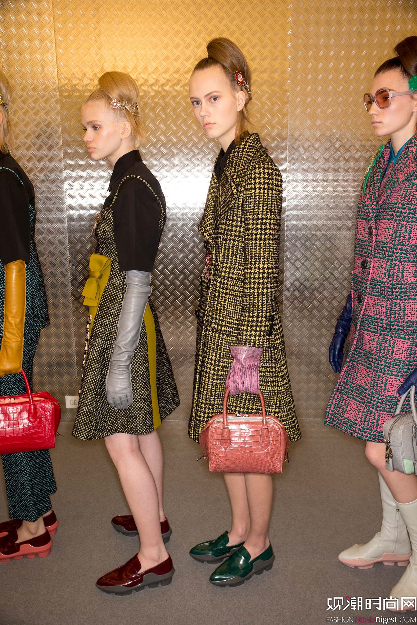 Prada 2015ﶬŮװϵ㳡ͼƬ